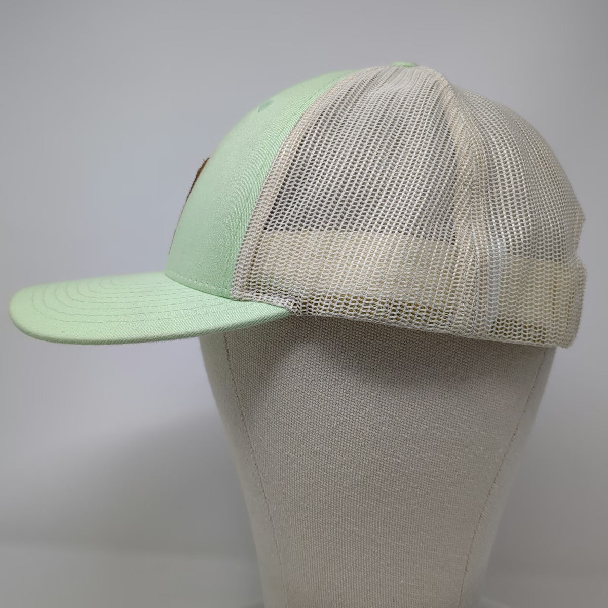 Richardson 115 Trucker Hat Green White L Bear Lake Utah Idaho Leather Patch Mesh