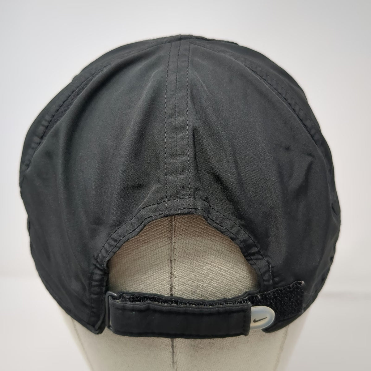 Nike Baseball Cap Black One Size NikeFIT Moisture Wicking Adjustable Strap Hat