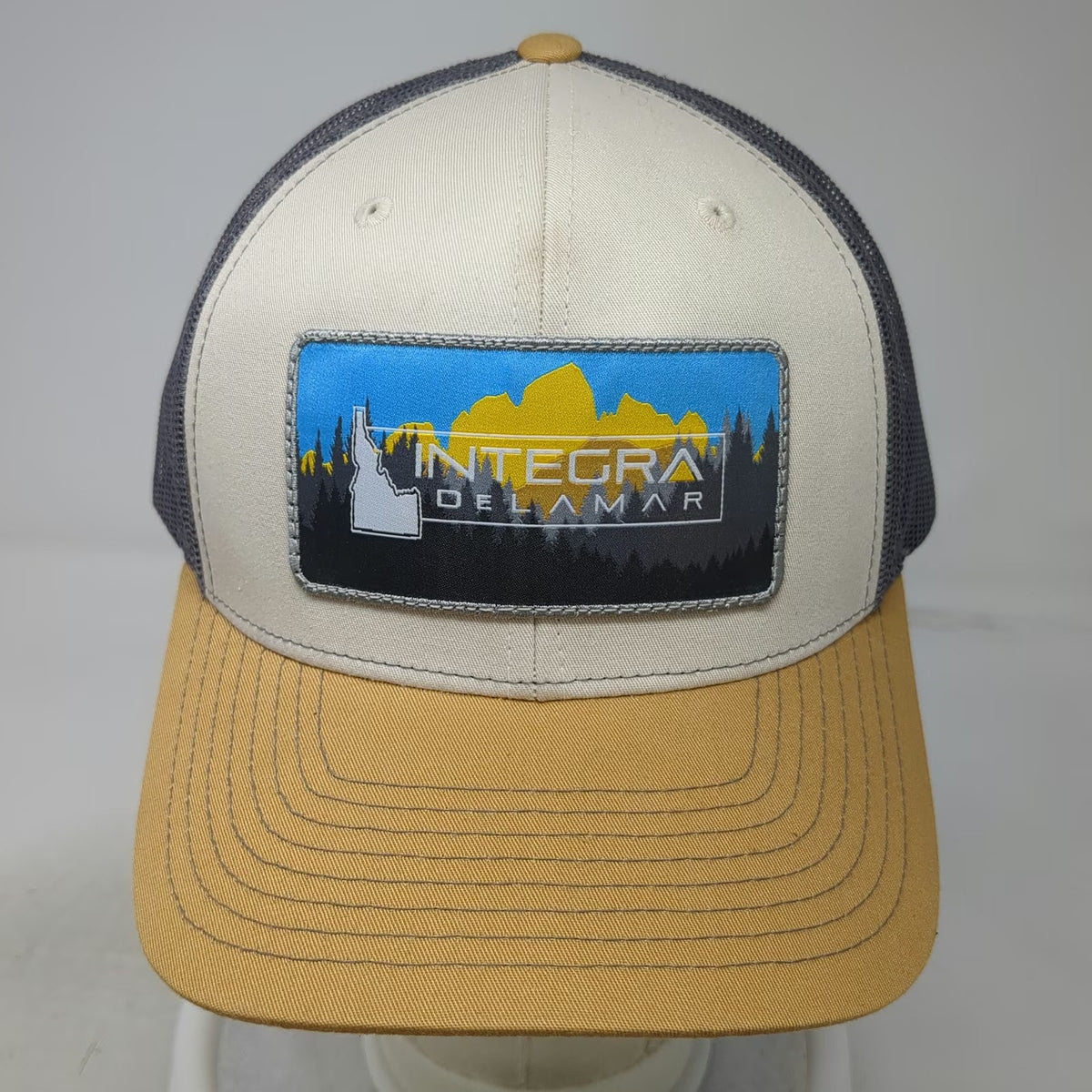Richardson Trucker Hat Beige L Integra Delamar Idaho Mountain Patch Snapback