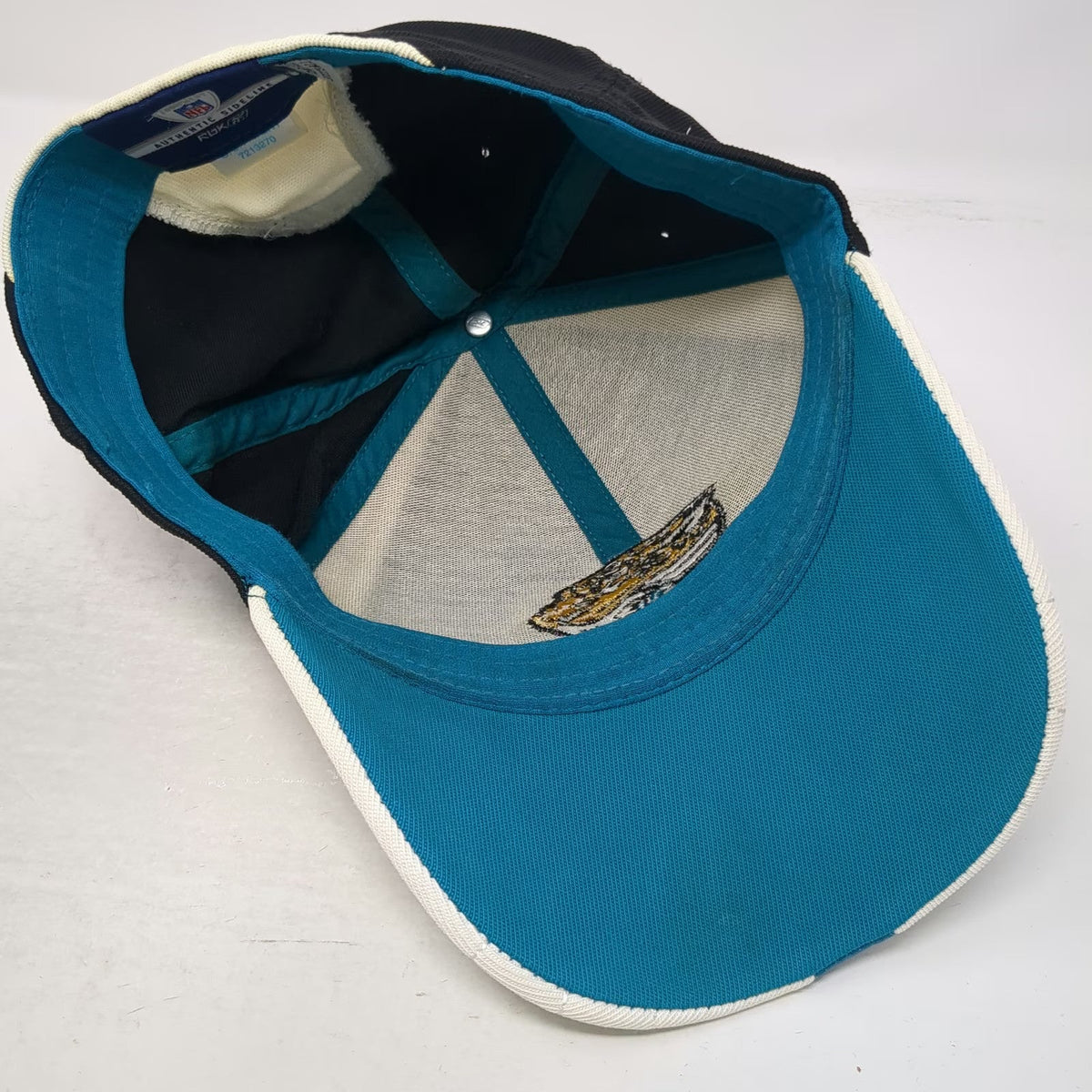 Jacksonville Jaguars NFL Reebok Cap Black One Size Stretch Fit Sideline Hat Logo