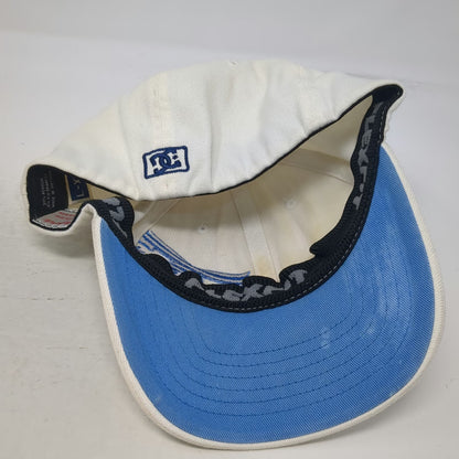 DC Shoes Baseball Cap White XL Blue Fitted Flexfit Embroidered Logo Sample hat