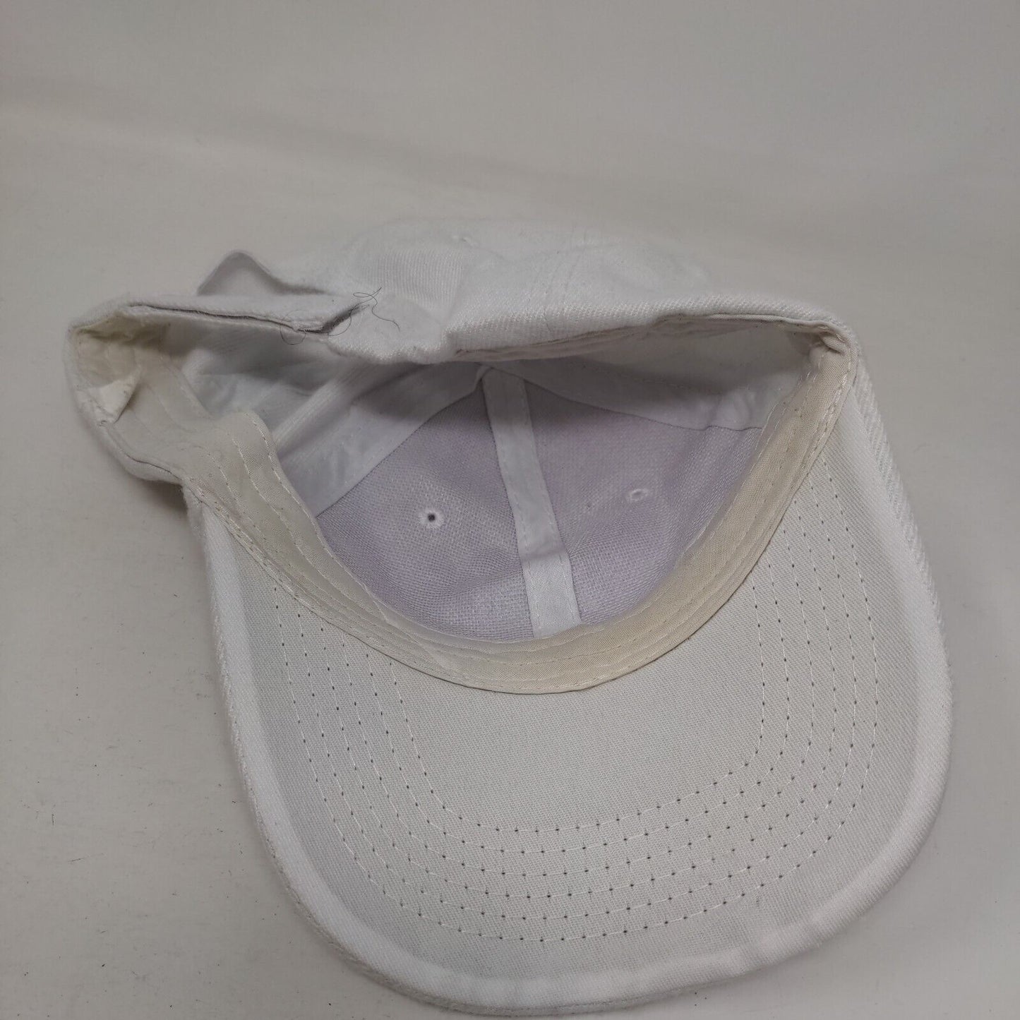 Unbranded Srapback Hat White One Size Adjustable Vented Holes 6 Panel Blank