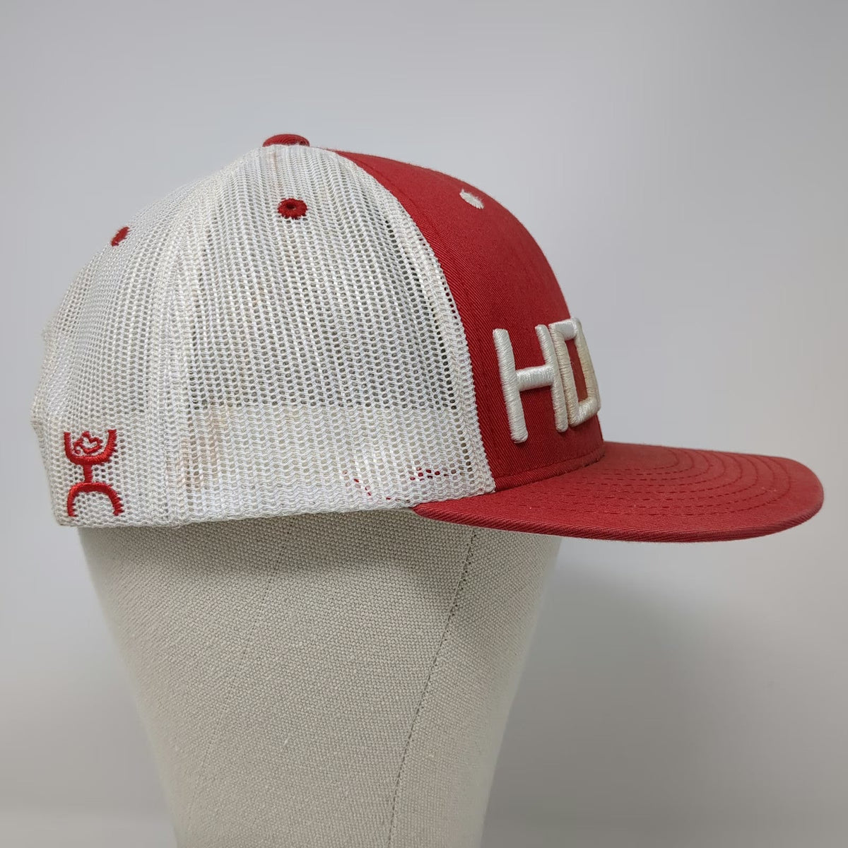 Hooey Trucker Hat Red White One Size Mesh Back Snapback Puff Graphic Embroidery