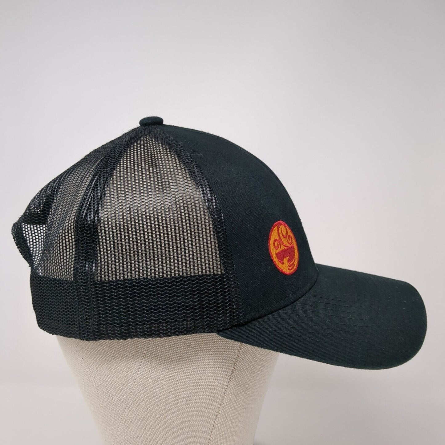 Unbranded Snapback Mesh Back Trucker Hat Black One Size Embroidered Logo