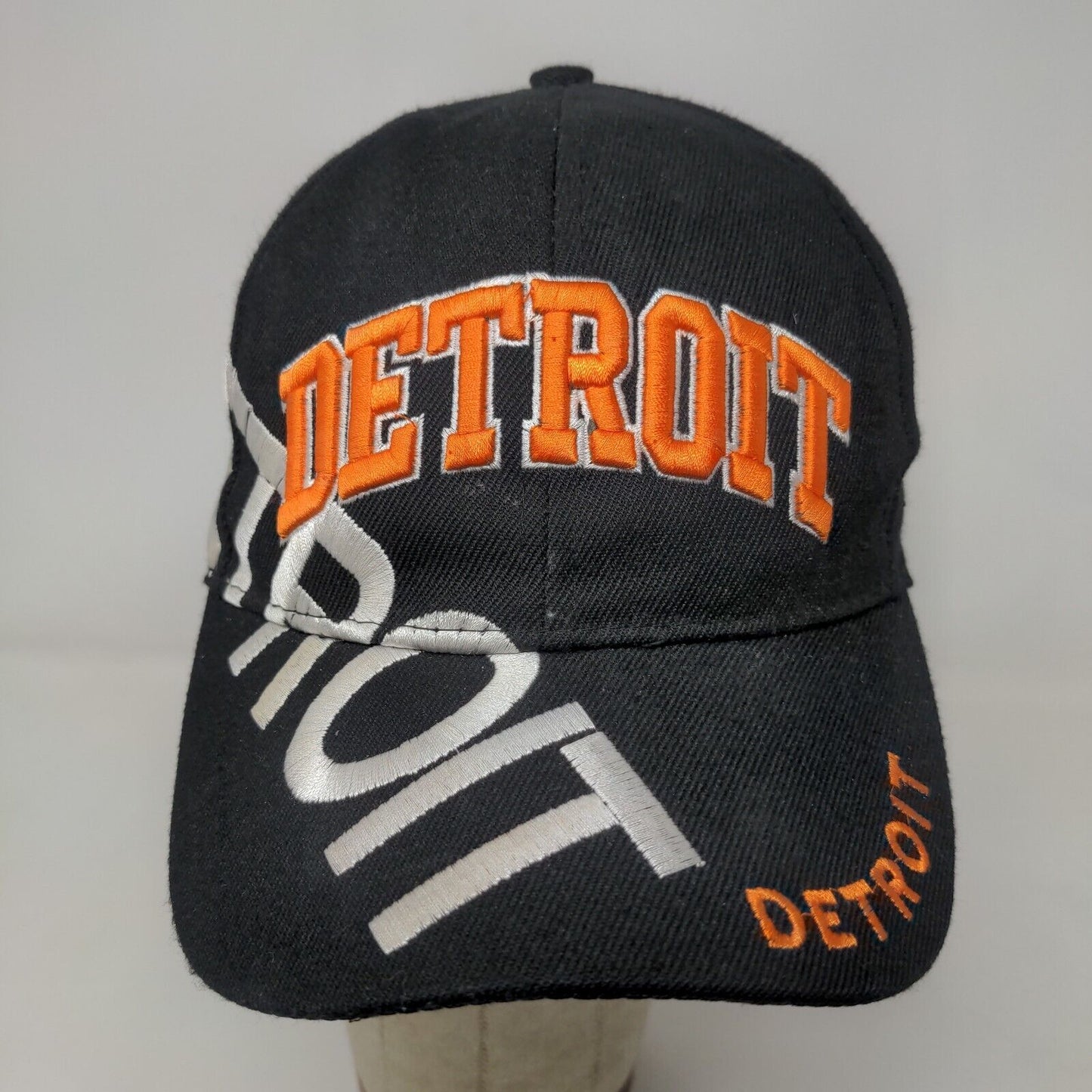 Unbranded Men's Strapback Hat Black OSFA Embroidered Detroit Logo Polyester