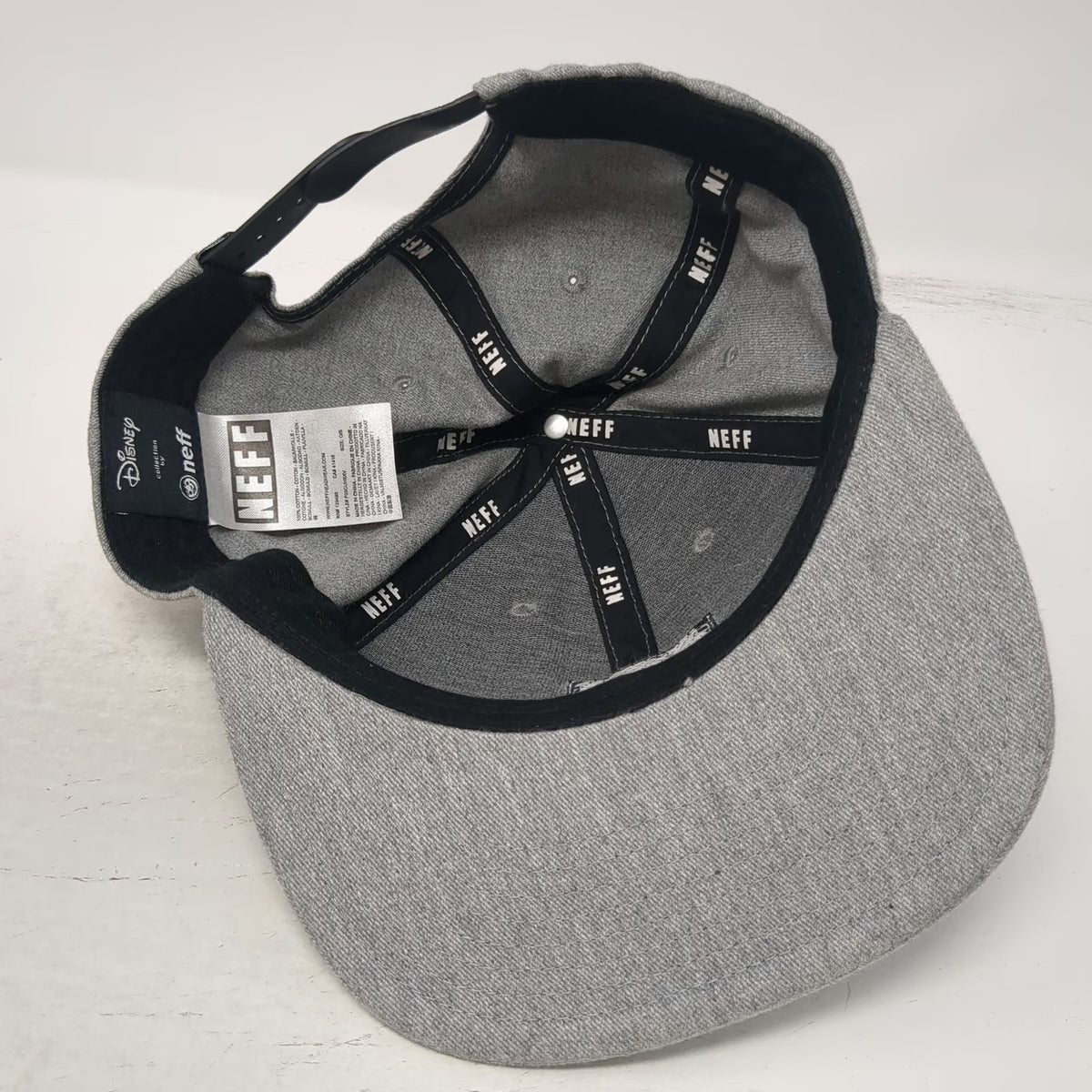 Neff Mickey Mouse Snapback Hat Gray One Size Disney Flat Brim Cotton Black Patch