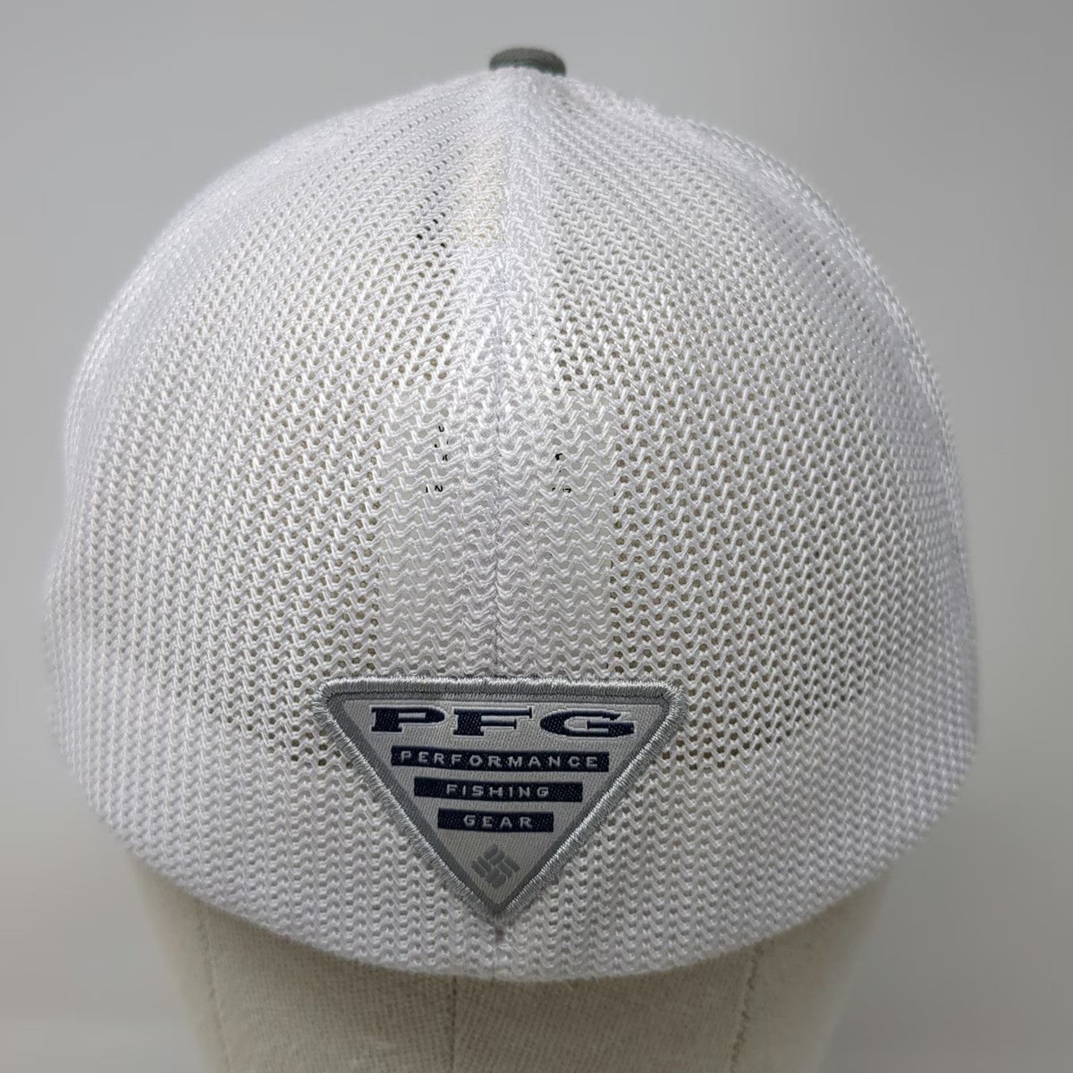 Columbia Baseball Cap Gray XL Mesh Back Fish Flag PFG Performance Fishing Hat