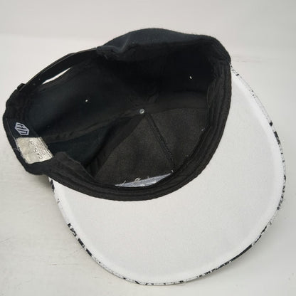 Level 22 5 Panel Black White OSFM Fearless Marble Print Flat Brim Snapback Hat