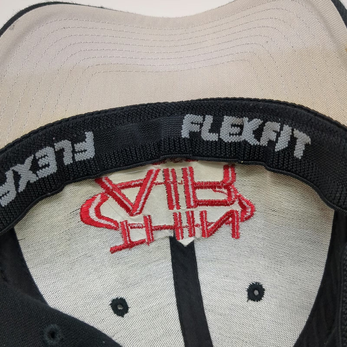 Flexfit Baseball Cap Black M Thin Air Motorsports Embroidered Hat Tan Underbrim