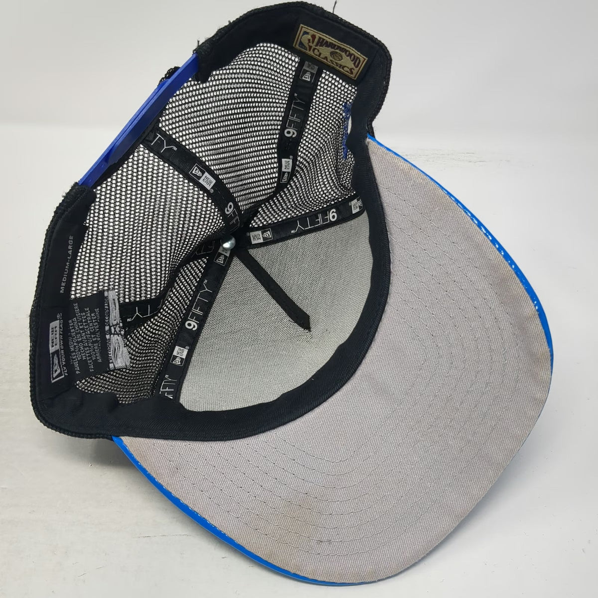 New Era Trucker Hat Black Blue L Golden State Warriors The City NBA Snapback