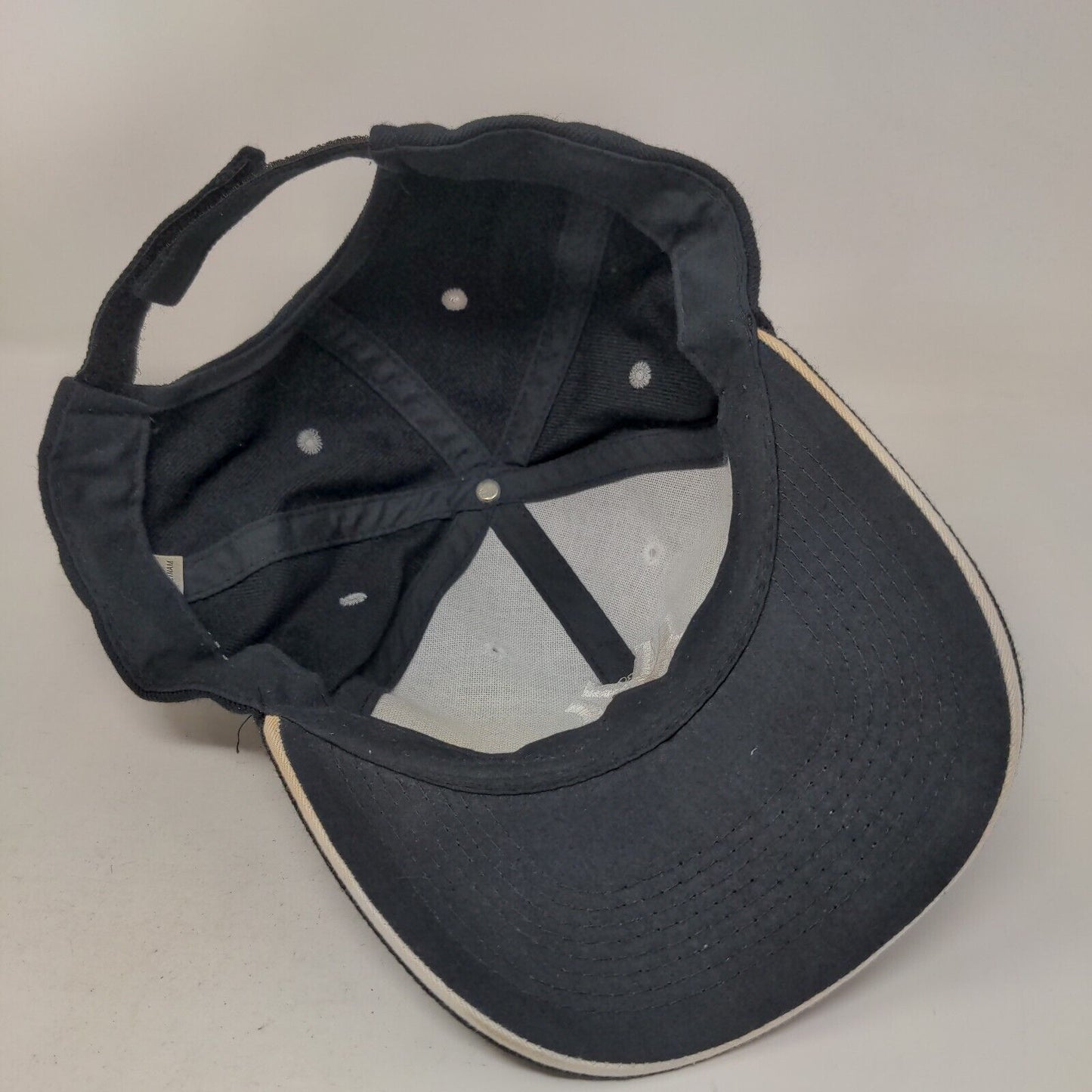 Unbranded Men's Strapback Hat Black OSFA Embroidered New York Yankees Logo MLB