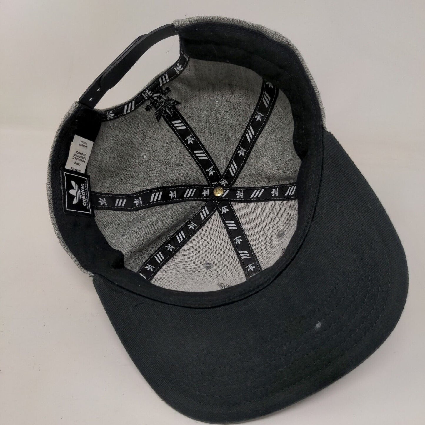 Adidas Snapback Hat Gray OSFM Adjustable Embroidered Trefoil Vented Holes