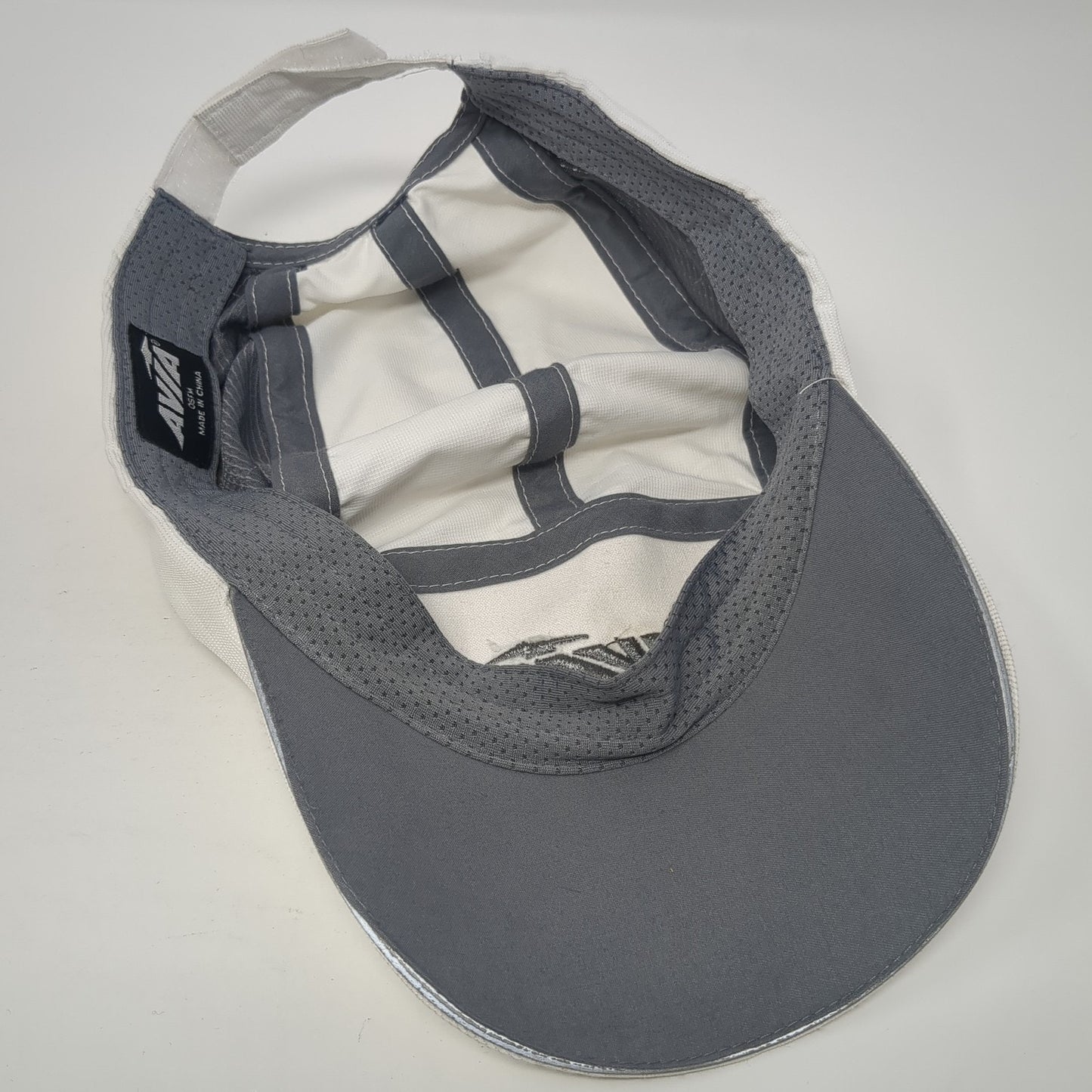 Avia Strapback 5 Panel Cap White One Size Adjustable Lightweight Embroidered