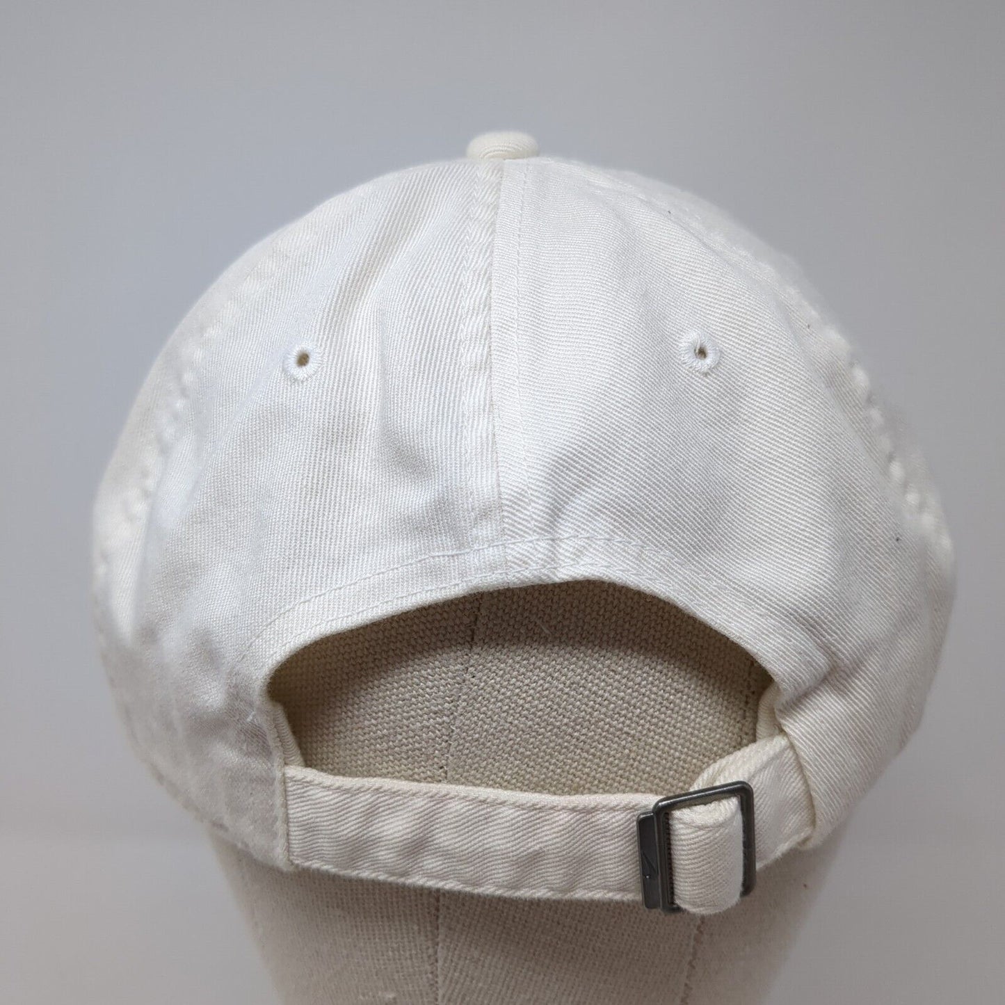 Nike Slideback Hat White One Size Adjustable Embroidered Swoosh Heriatge86