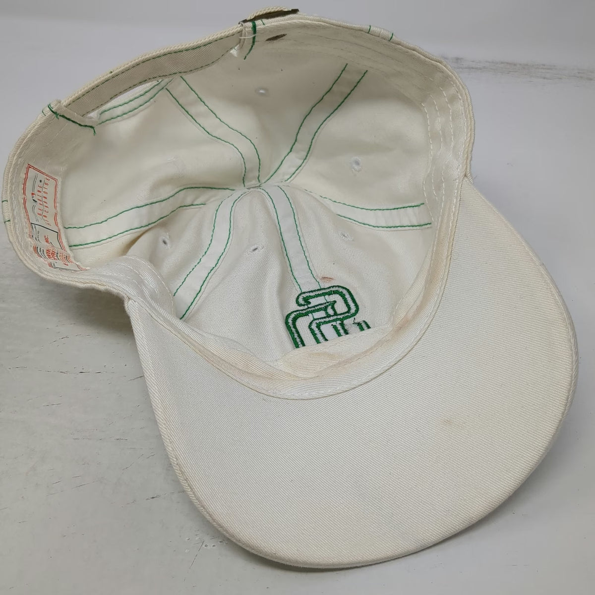 San Diego Padres MLB Twins Enterprise Baseball Cap Beige Green One Size Shamrock