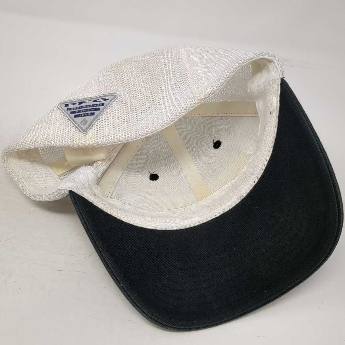 Columbia PFG Baseball Cap Black White One Size Mesh Back Performance Fishing Hat