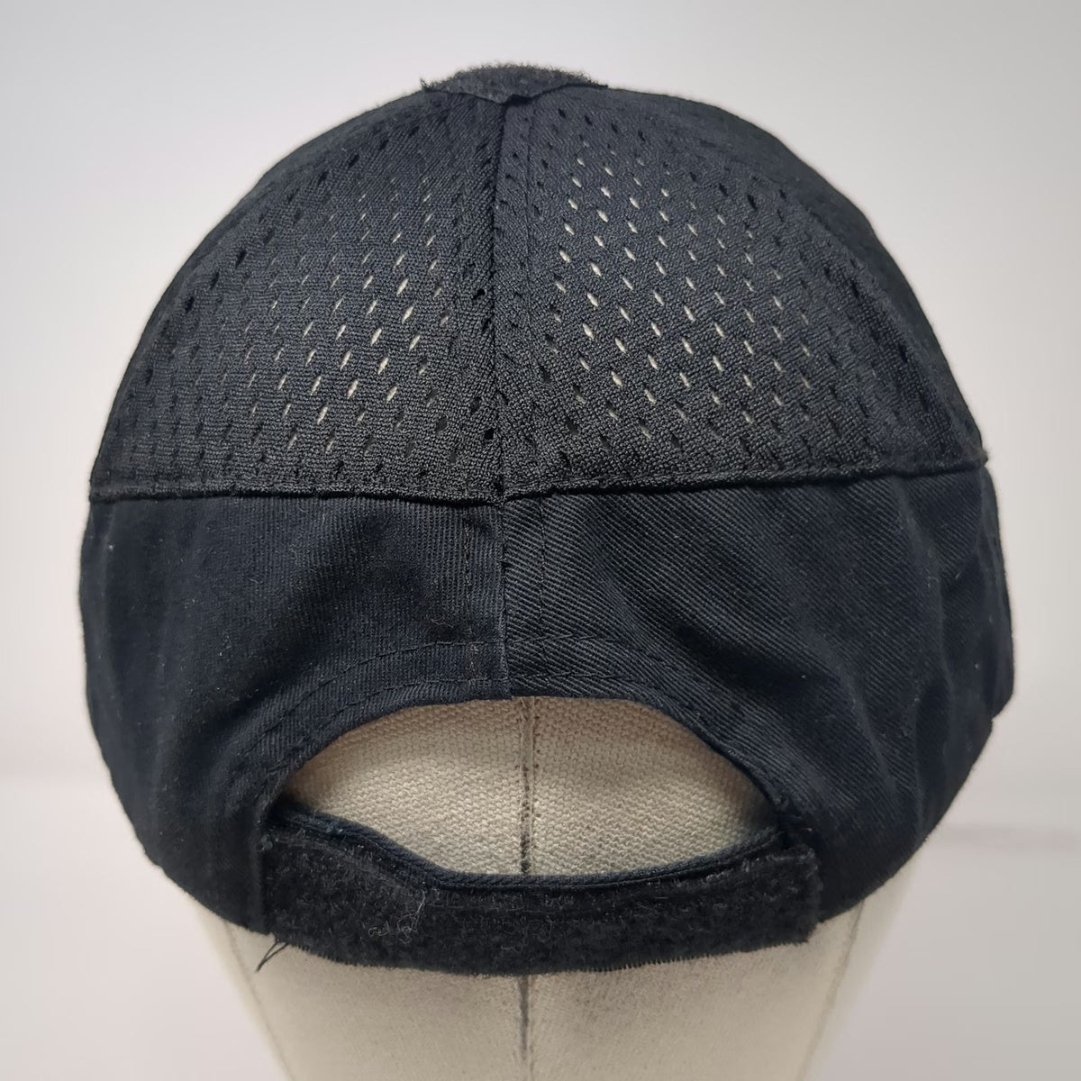 Fox Xtreme Endurance Baseball Cap Black One Size Mesh Wolf Patch Hat Strapback