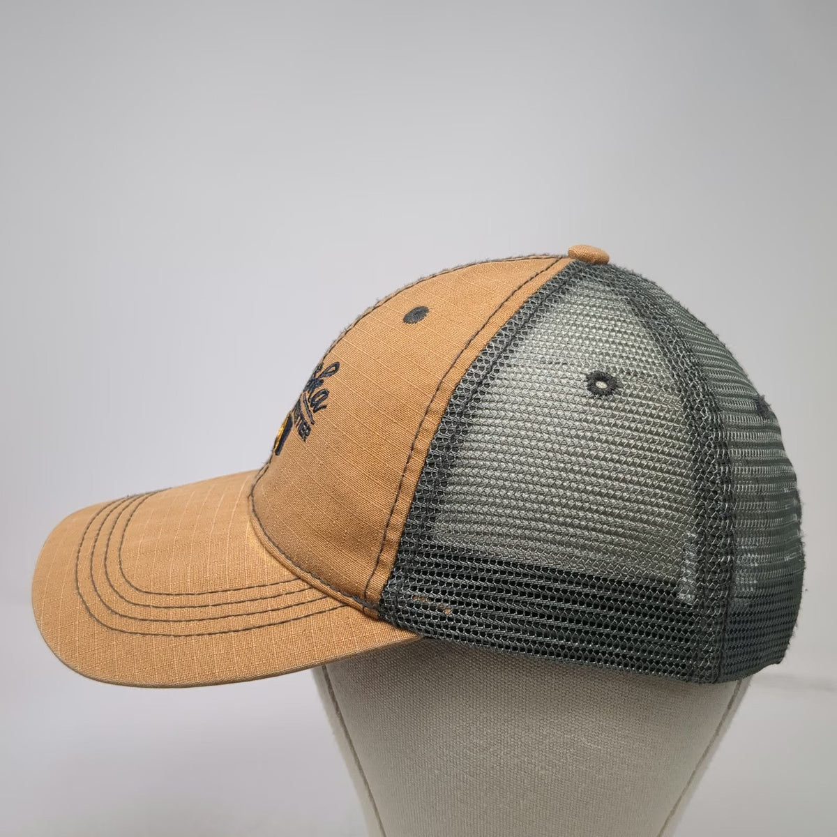 Prairie Mountain Trucker Hat Brown Gray One Size Alaska Bear Last Frontier Mesh