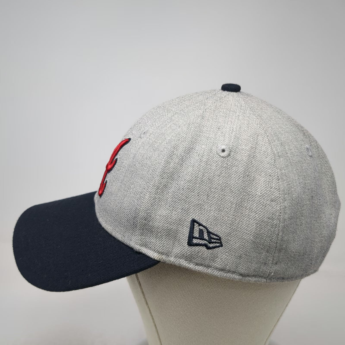 New Era Baseball Cap Gray Blue One Size 9FORTY MLB Atlanta Braves Slideback Hat