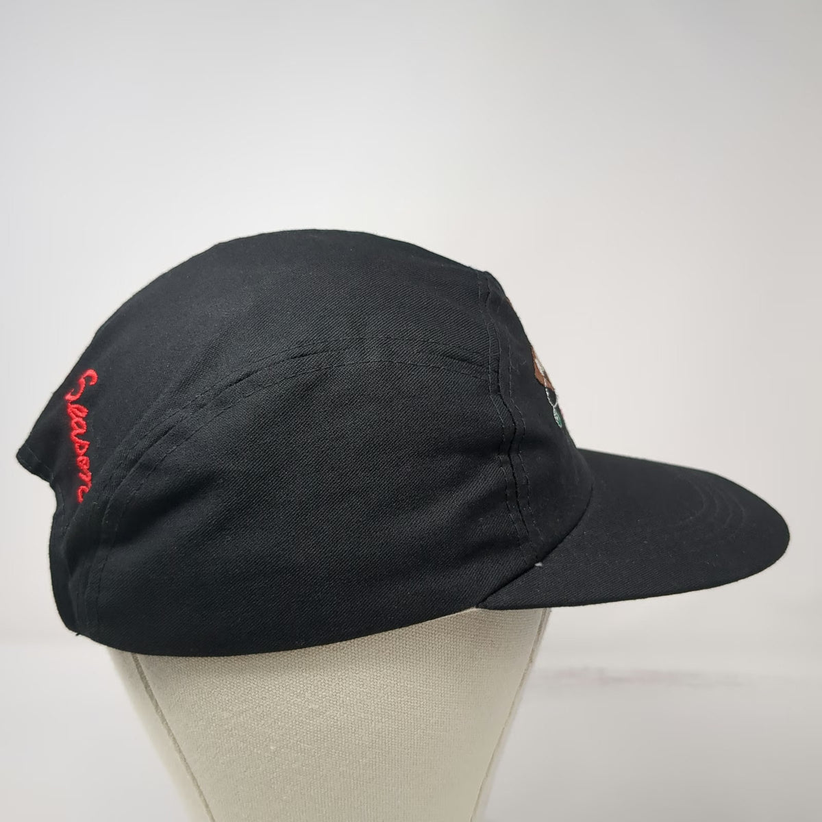 Looney Tunes 5 Panel Hat Black Vintage Taz the Season Christmas Lights Holiday
