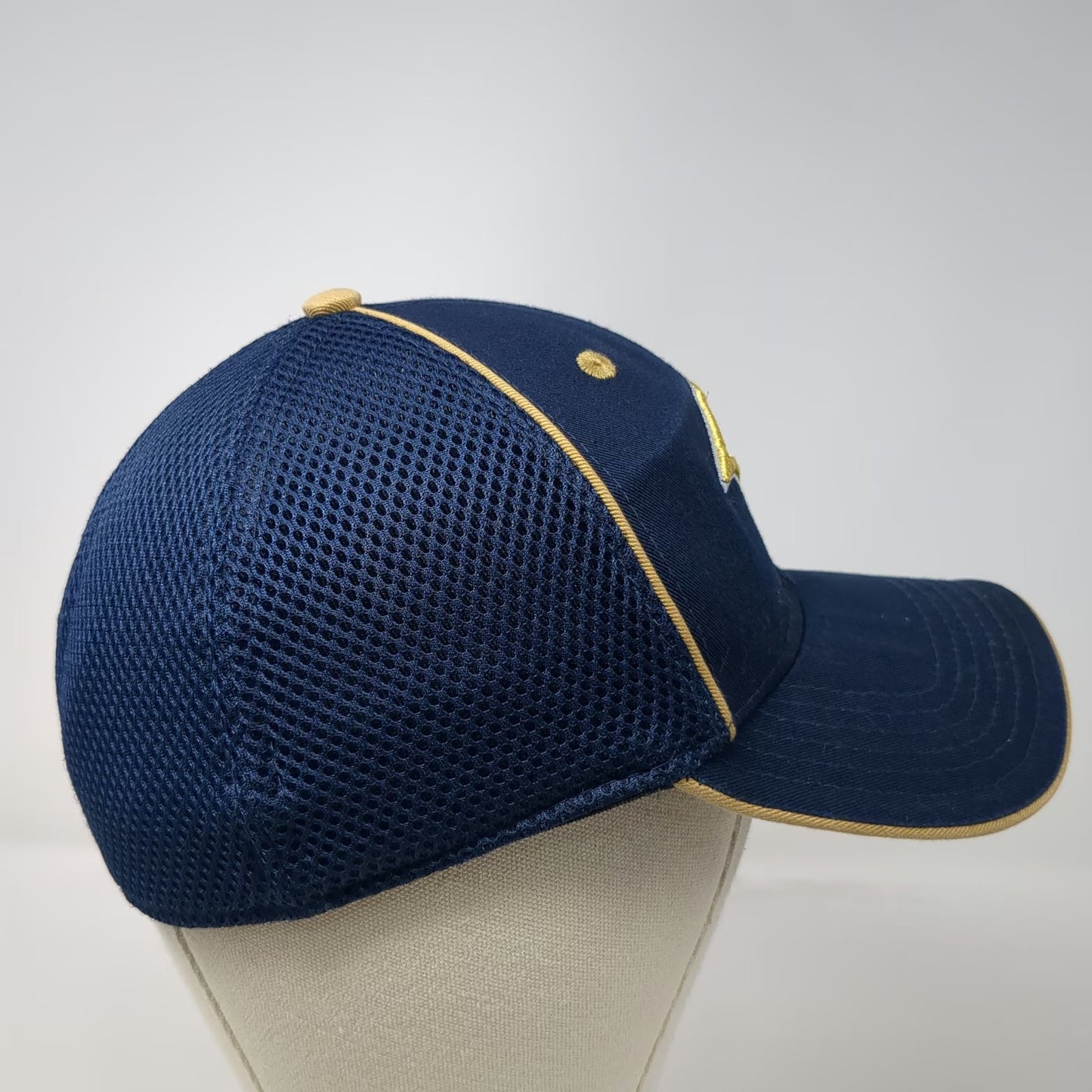 Los Angeles Rams NFL New Era Blue Cap M 39THIRTY Mesh Back Stretch Gold Hat Logo