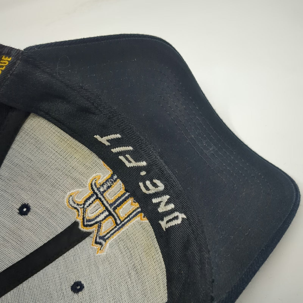 Michigan Wolverines NCAA Top of the World Blue OSFM Cap Stretch Fit Logo M Hat