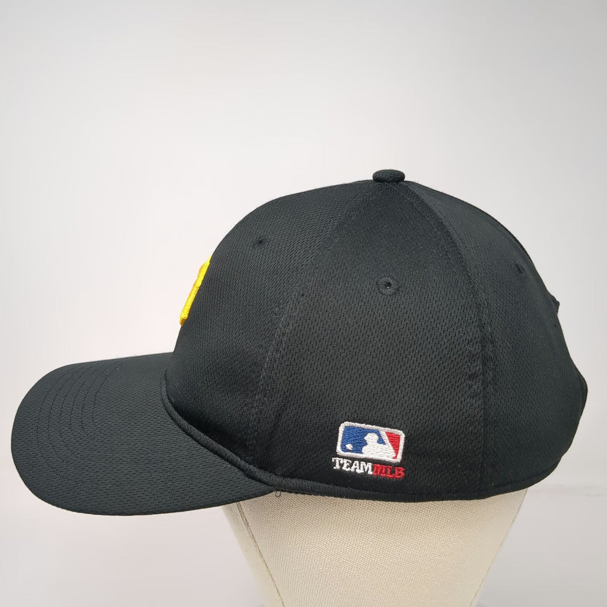OC Sports Baseball Cap Black One Size Pittsburgh Pirates P Logo Strapback Hat