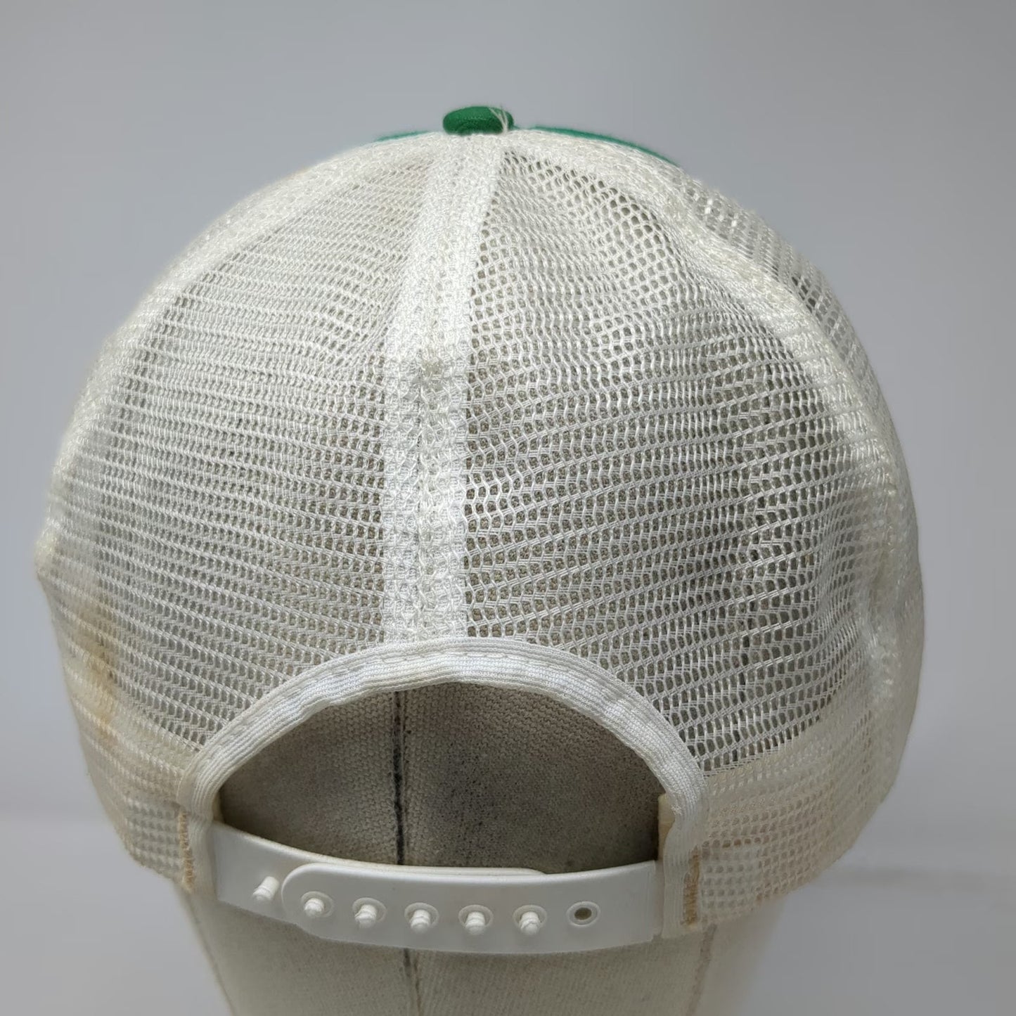 Universal Green White Trucker Hat Mesh Back Snapback Tree Logo Patch Vintage