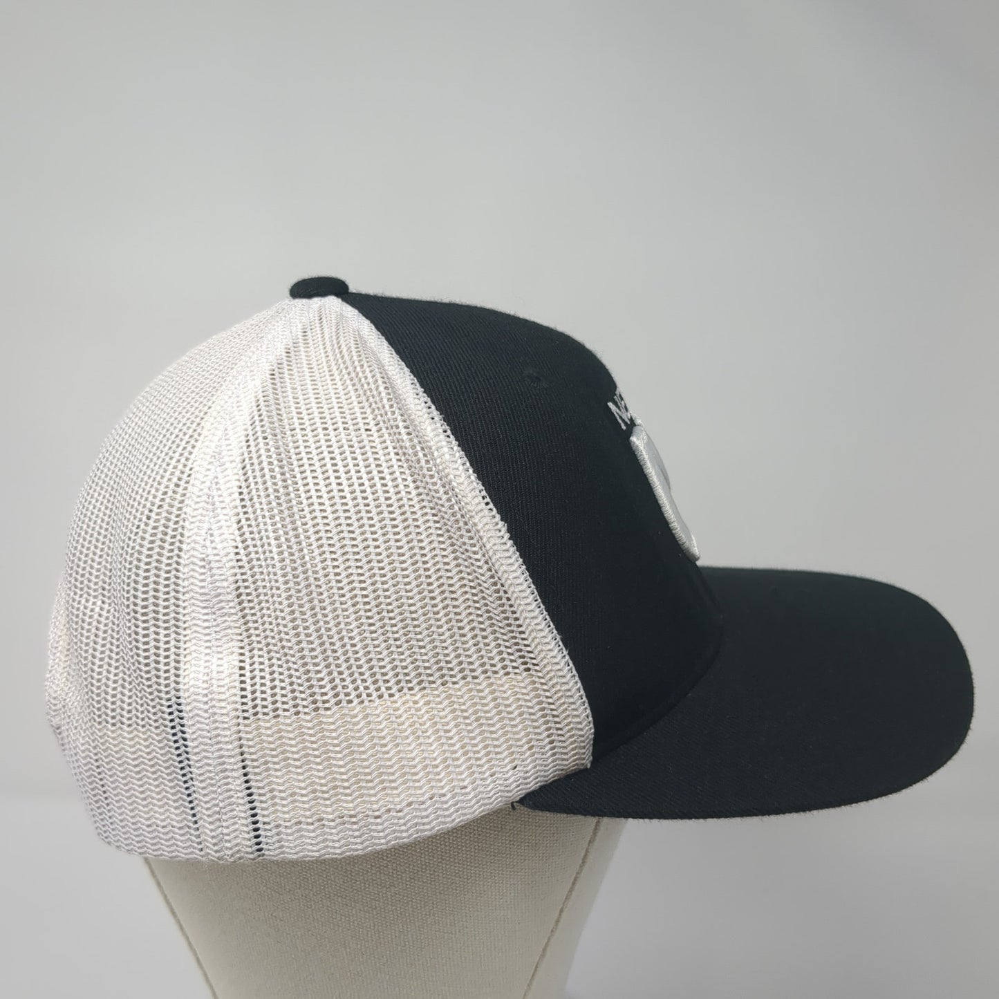 Nemo Snapback Mesh Back Trucker Hat Black One Size Adjustable Colorblock