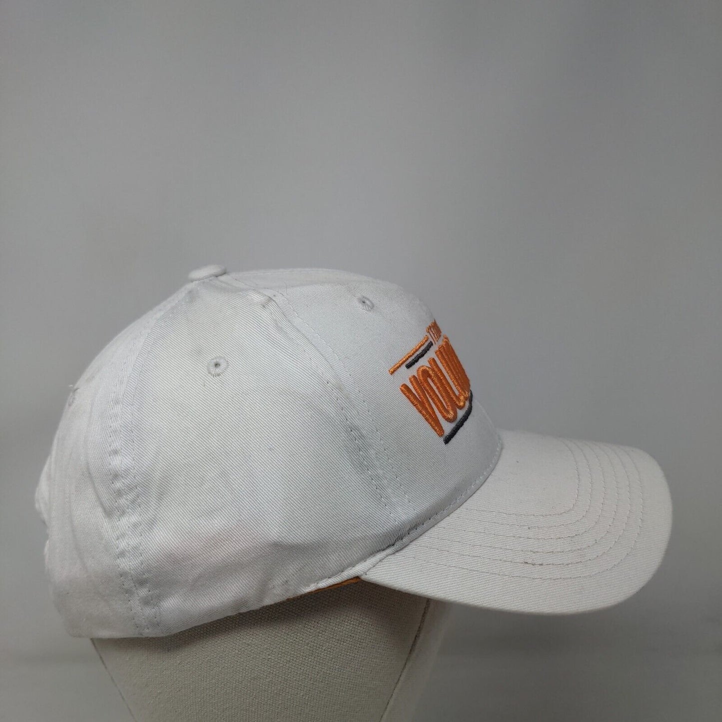 Tennessee Volunteers Snapback Hat White Orange Embroidered Russell Athletic NCAA
