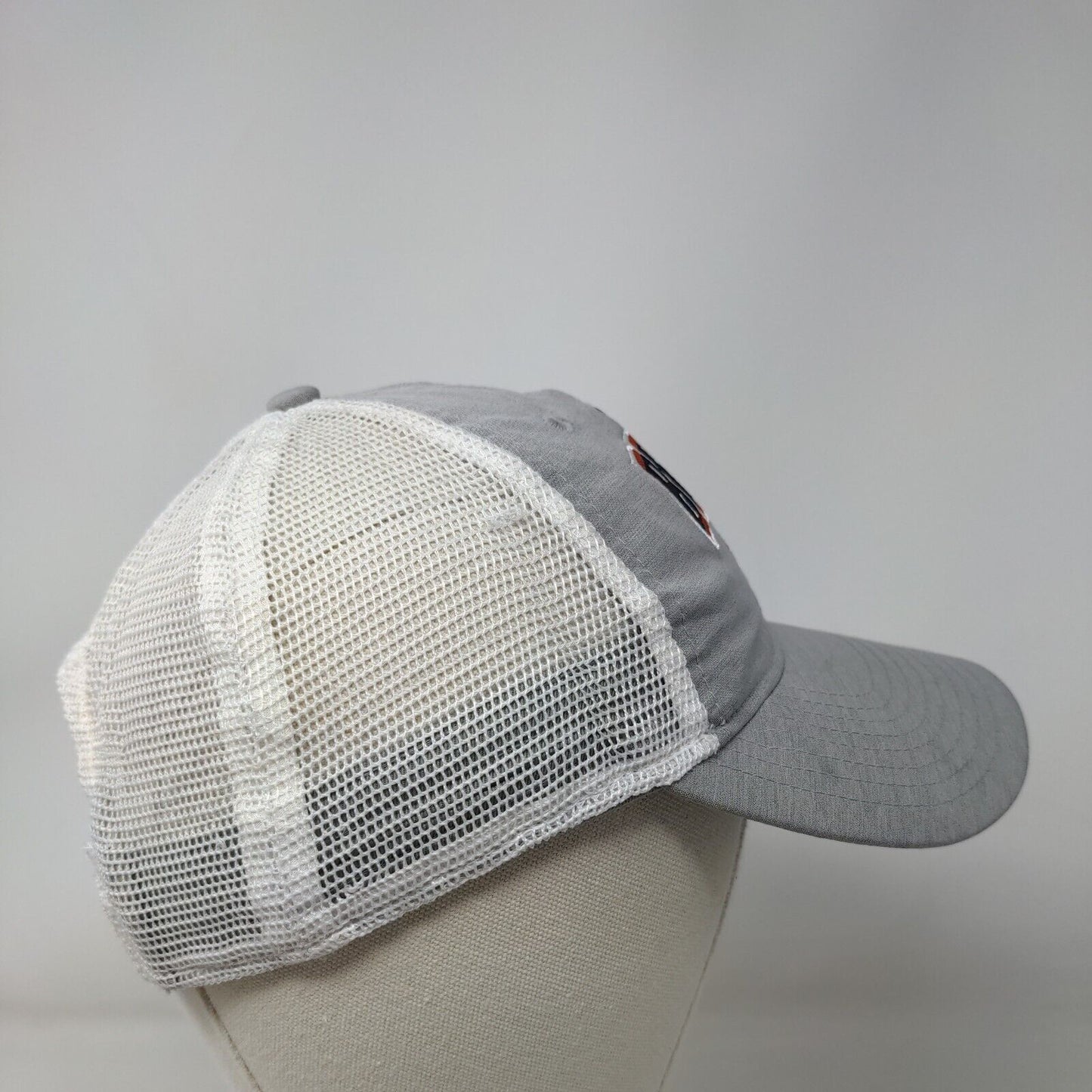 Chicago Bears Snapback Mesh Back Hat Gray Embroidered Logo NFL Adjustable