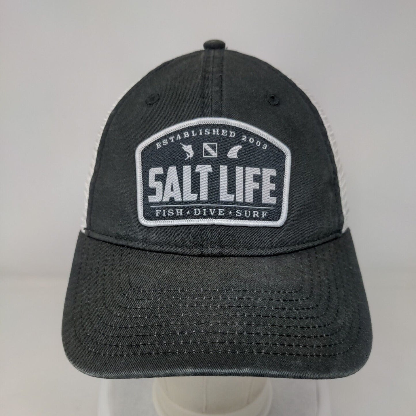 Salt Life Fish Dive Surf Snapback Trucker Hat Black OSFM Colorblock