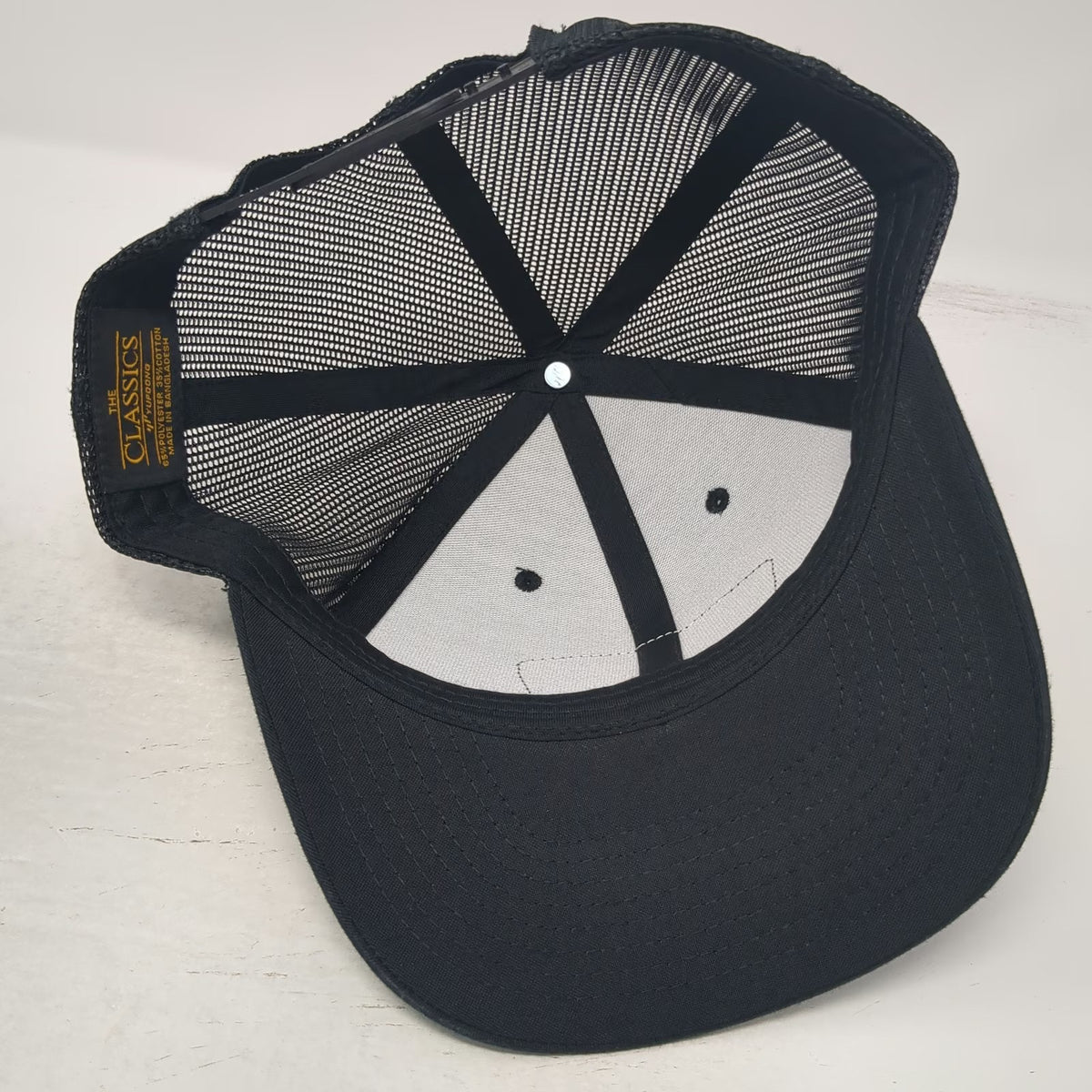 Yupoong Trucker Hat Black One Size Sockeye Brewing Boise Idaho Mesh Snapback