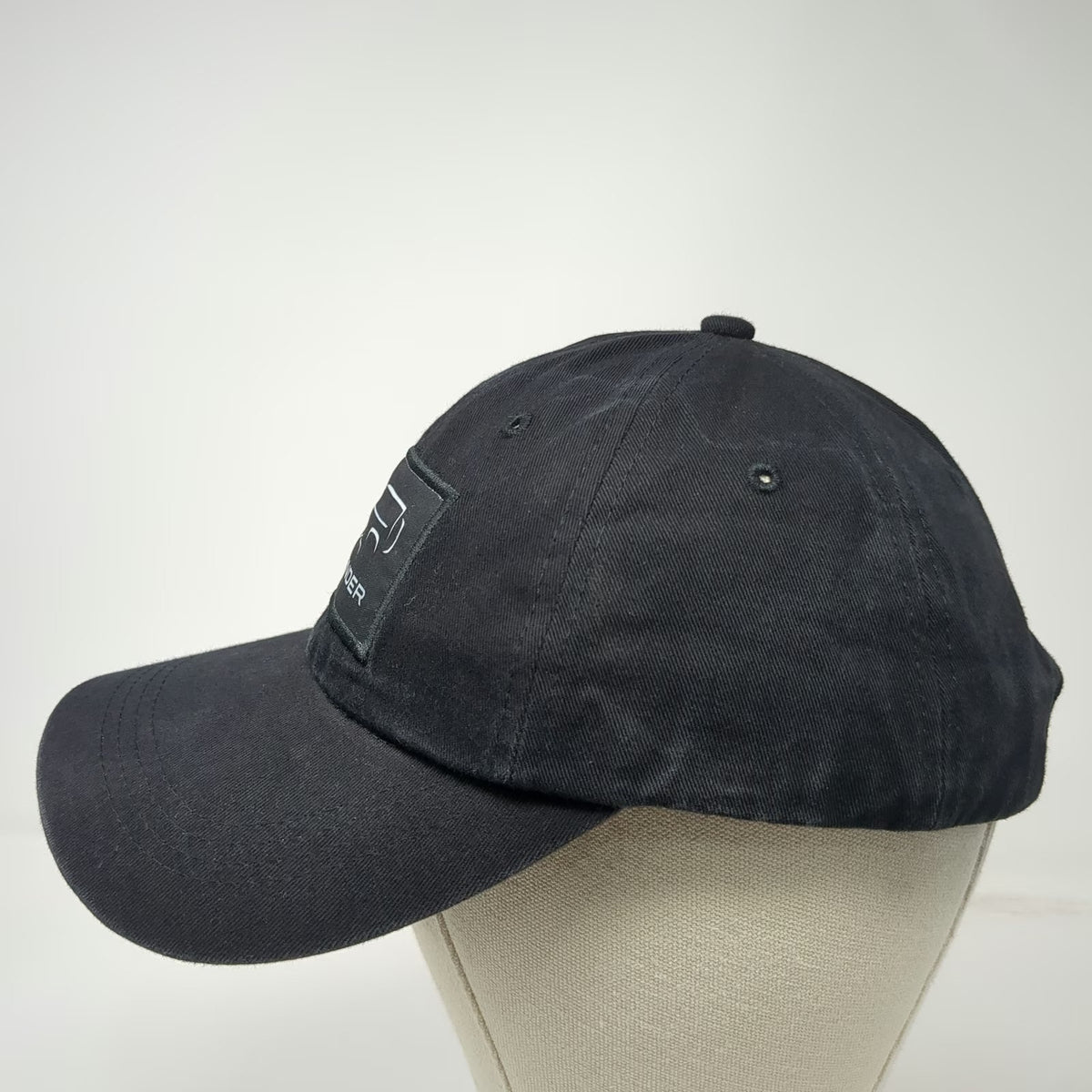 Land Rover Defender Baseball Cap Black One Size SUV Silhouette Patch Cotton Hat