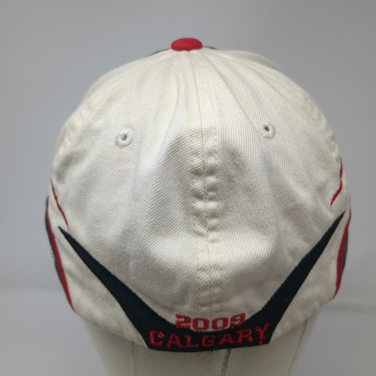 Reebok CFL Grey Cup 2009 Calgary Hat Black White Red One Size Flex Fit 97th Logo