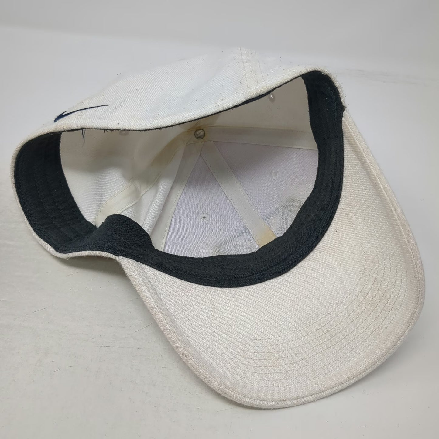 BYU Cougars NCAA Nike Cap White Blue One Size Dri-Fit Legacy91 Performance Hat