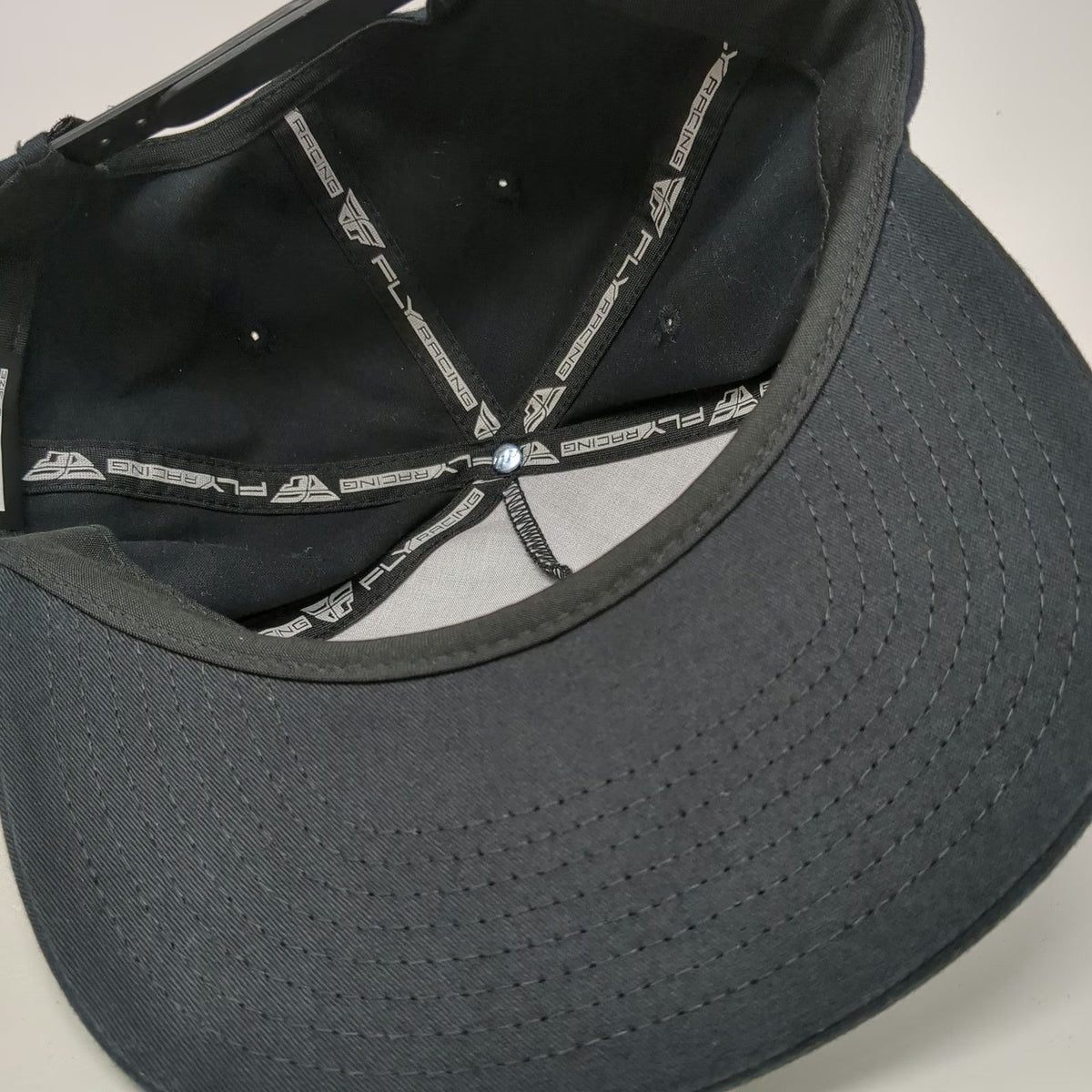 Fly Racing Snapback Black Hat One Size 5 Panel Embroidered Logo 98 Flat Brim