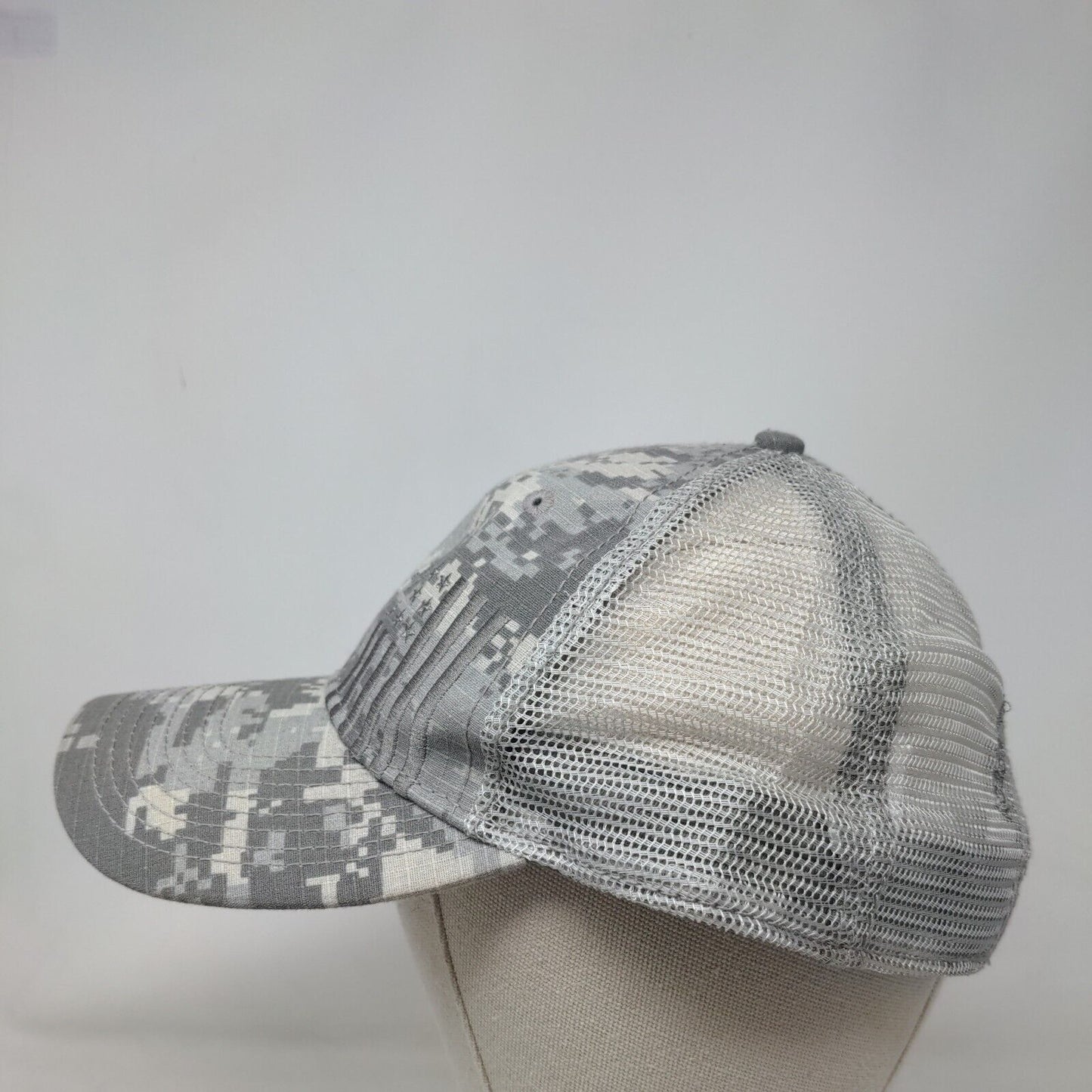 USA Flag Embroidered Snapback Trucker Hat Camouflage OS Patriotic Mesh Back