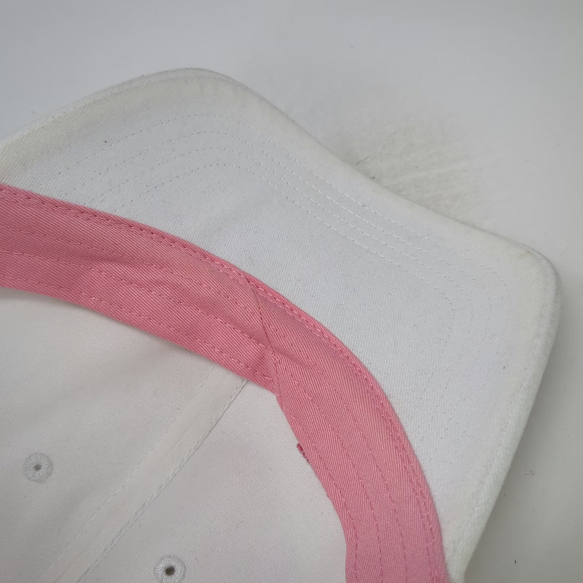 Busch Gardens Baseball Cap White One Size Pink BG Side Embroidery Strapback Hat