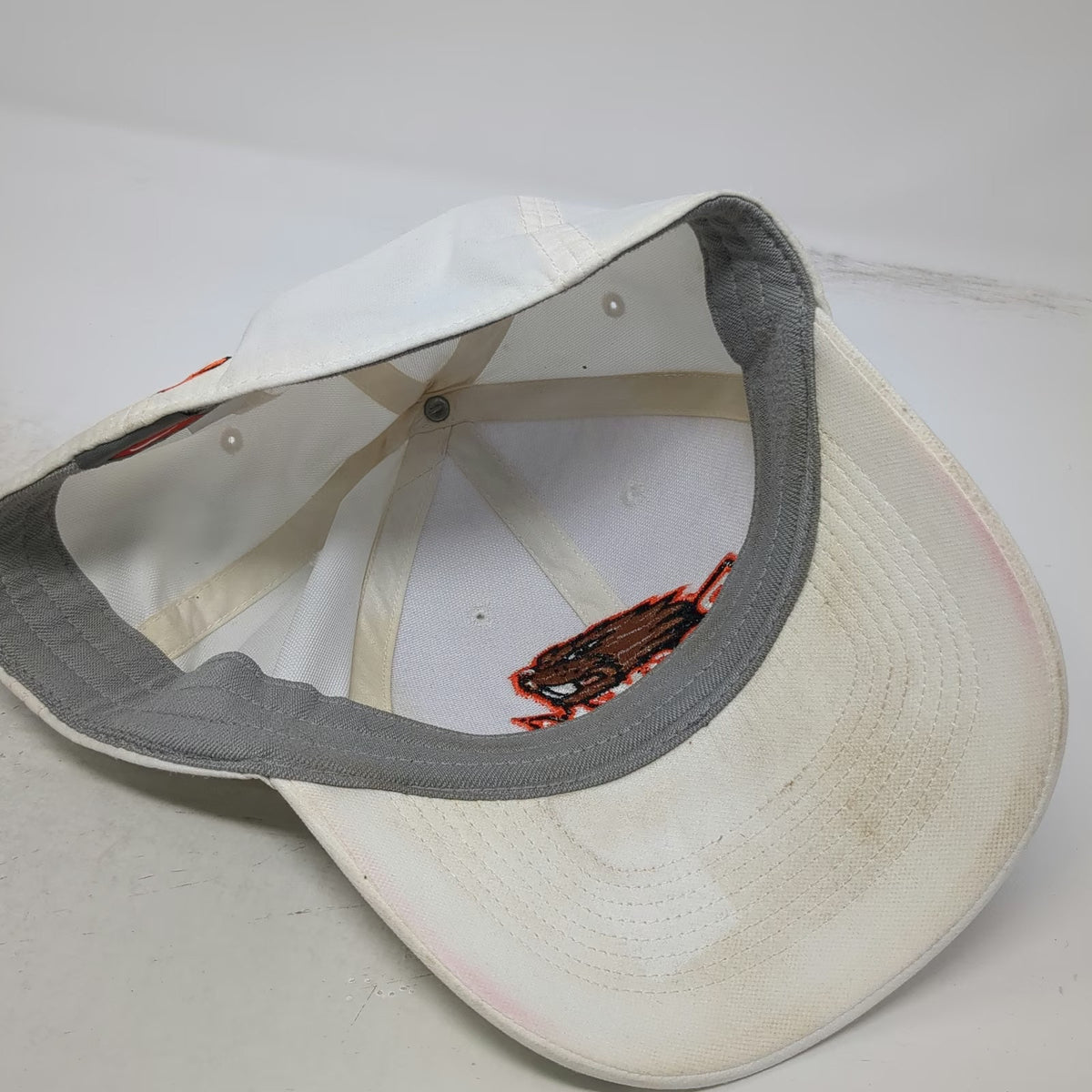 Oregon State Beavers NCAA Nike White One Size Hat OS Logo Dri-Fit Stretch Fit
