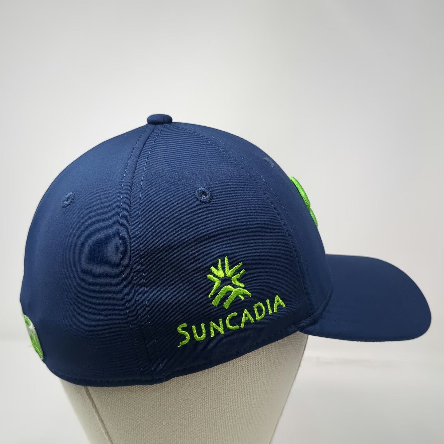 Black Clover Baseball Cap Blue M Suncadia Live Lucky Clover Green Stretch Hat