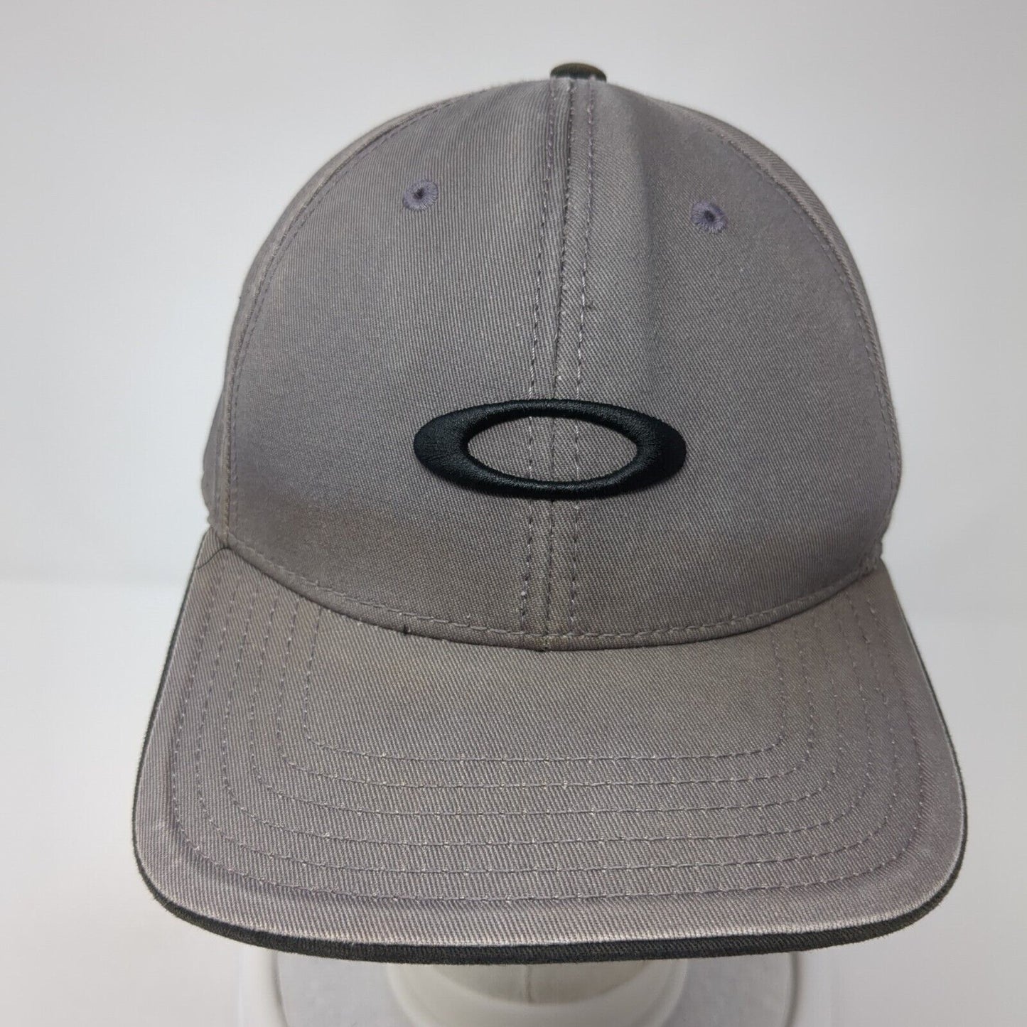 Oakley Snapback Hat Gray One Size Adjustable Embroidered Logo 6 Panel