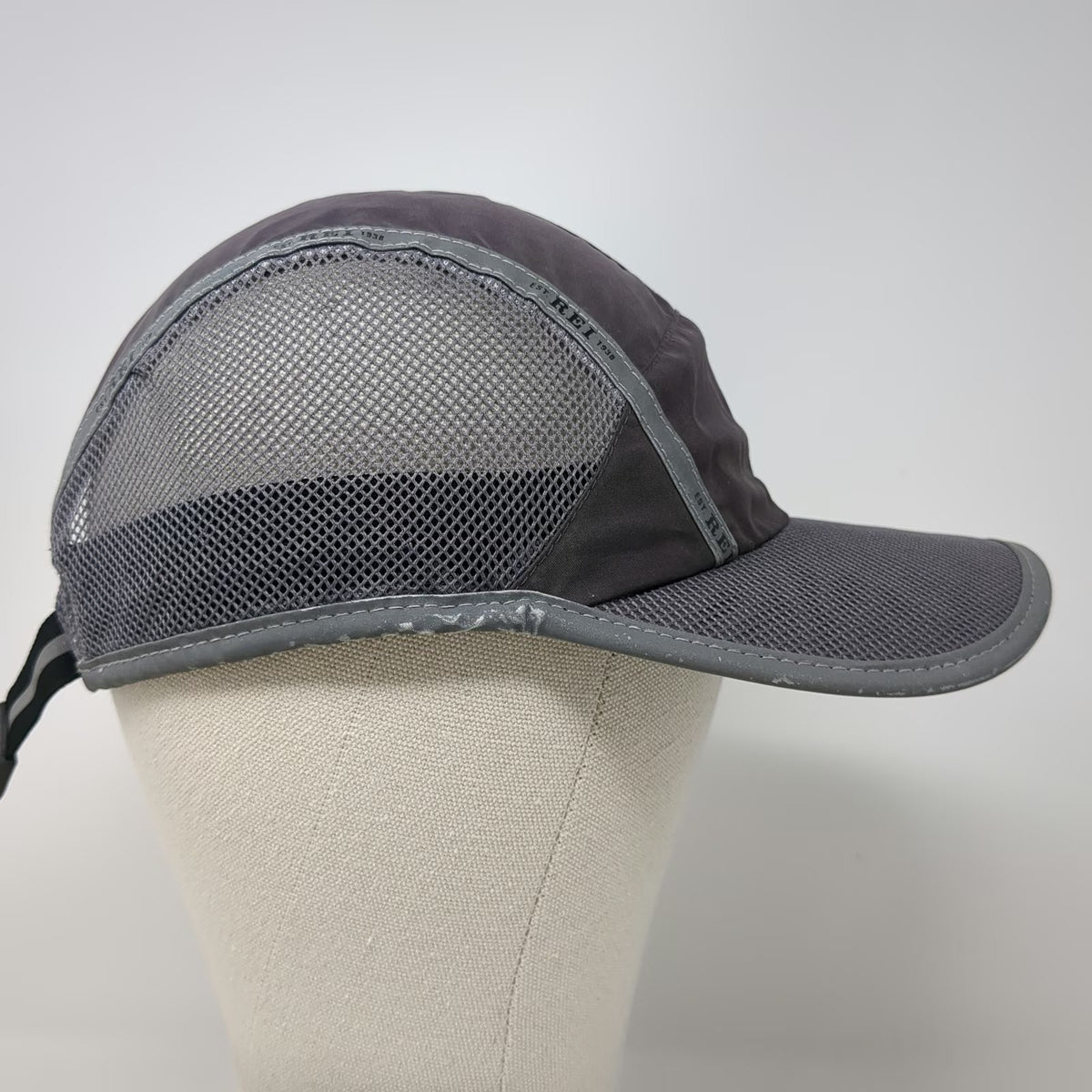 REI Baseball Cap Gray One Size Reflective Trim Mesh Panels Strapback Running Hat