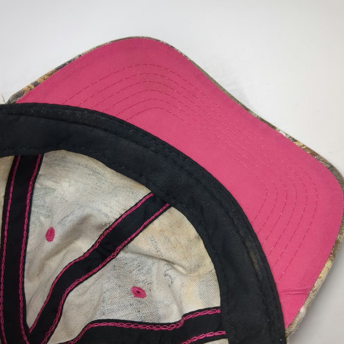 Signatures Realtree Edge Camo Baseball Cap Brown Pink One Size Strapback Hat