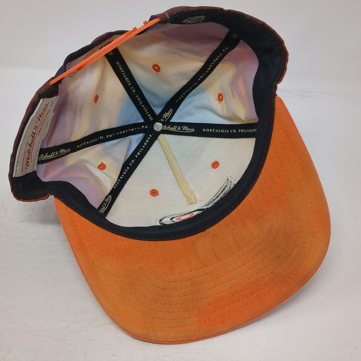 Mitchell & Ness Philadelphia Flyers NHL 5 Panel One Size Orange Blue Sunset Hat
