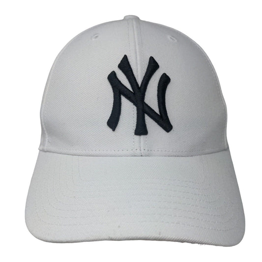 '47 Brand Men's Strapback Hat White OSFA Embroidered New York Yankees Logo MLB