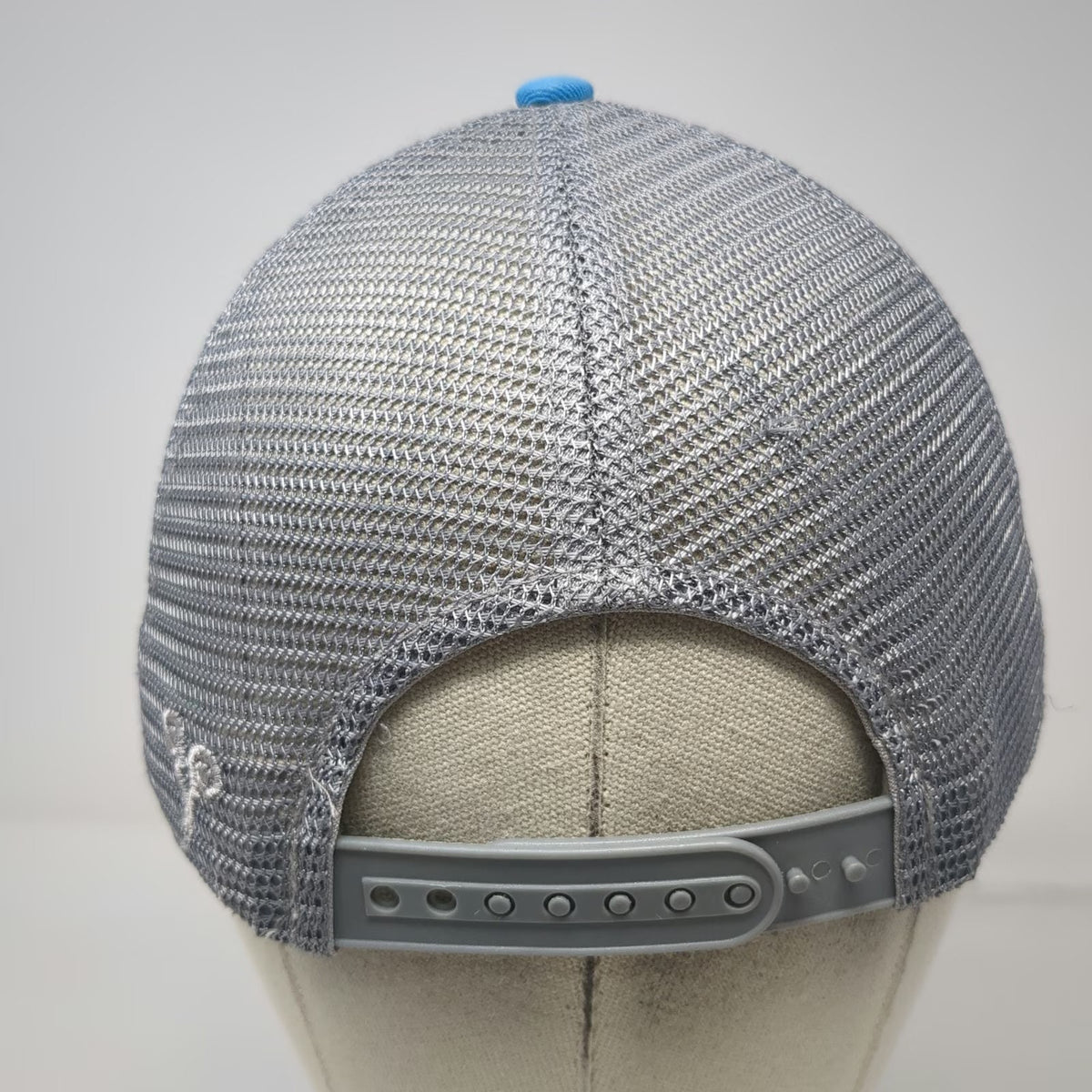 Vie Trucker Hat Blue Gray White One Size Mesh Floral Longhorn Skull Embroidery