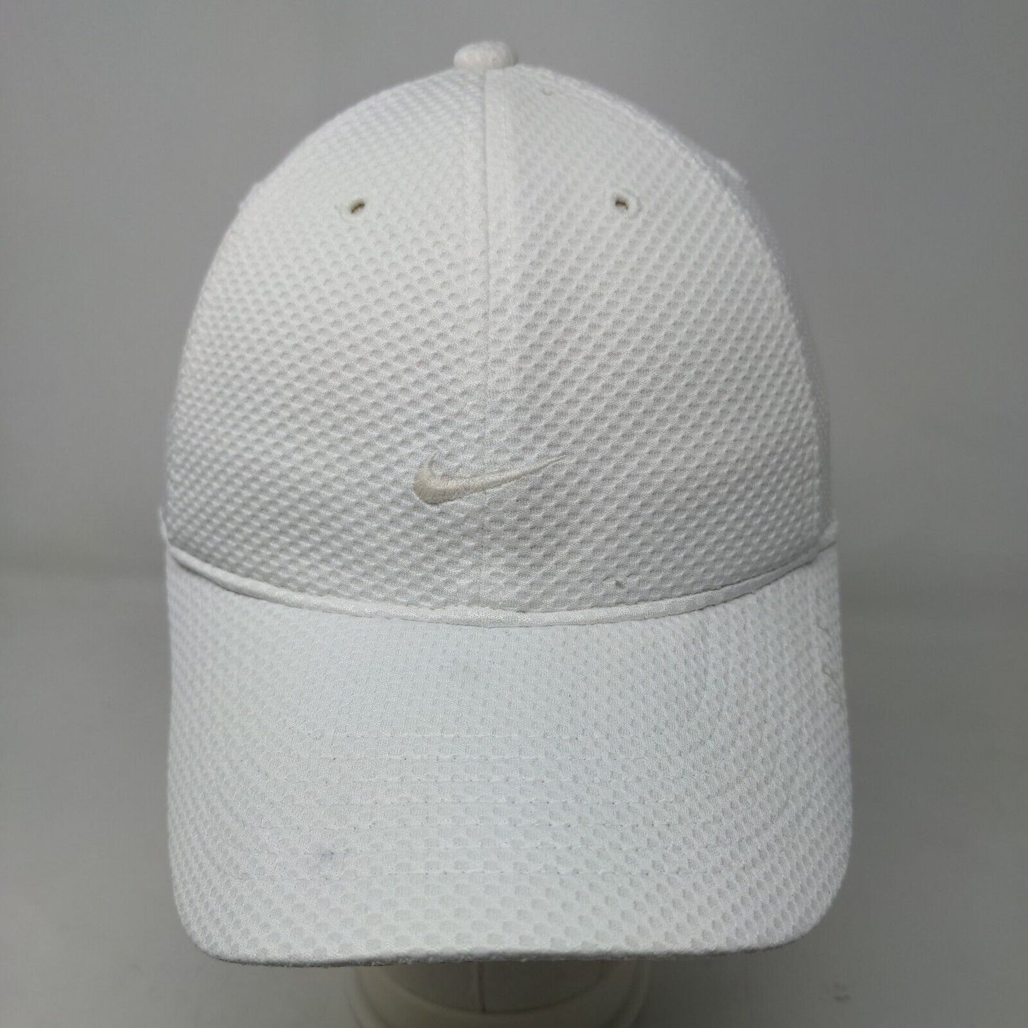 Nike Men's Strapback Hat White Embroidered Swoosh Logo Adjustable