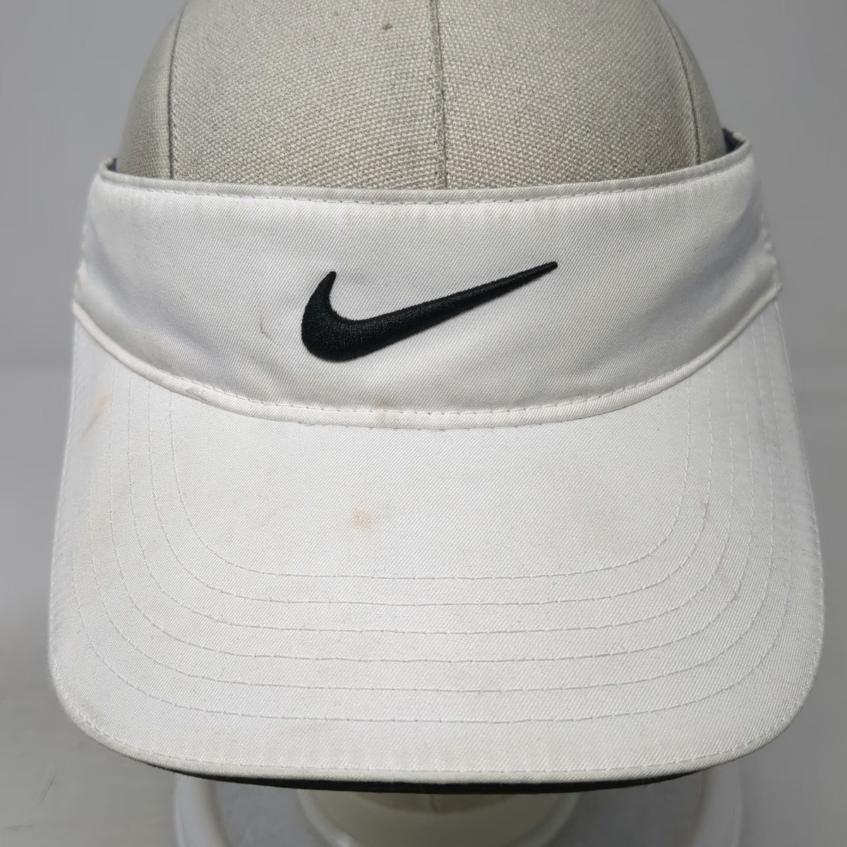 Nike Golf Visor White One Size Swoosh Nike One VR Victory Red Polyester Hat