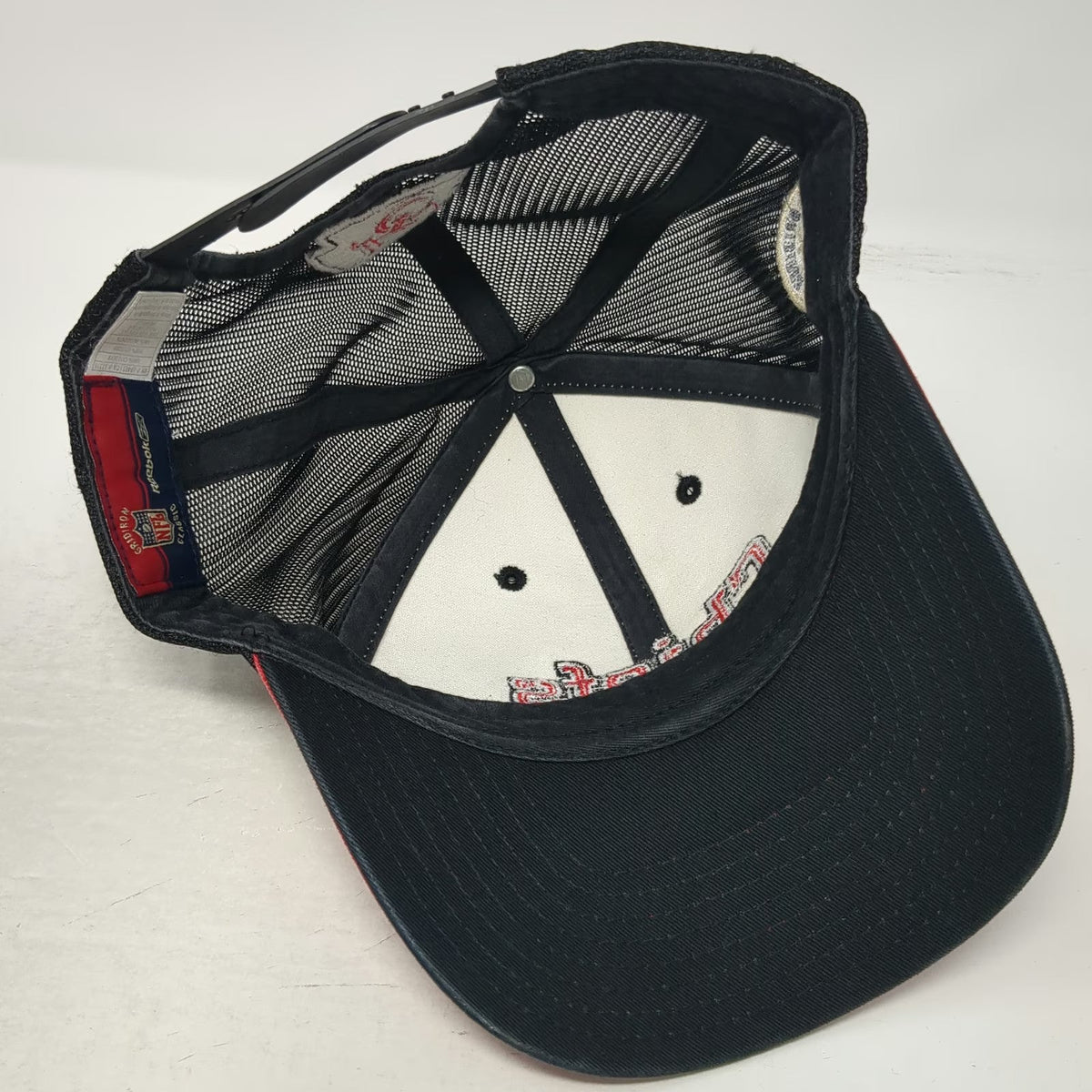 Reebok Trucker Hat White Red Black One Size NFL Kansas City Chiefs Football